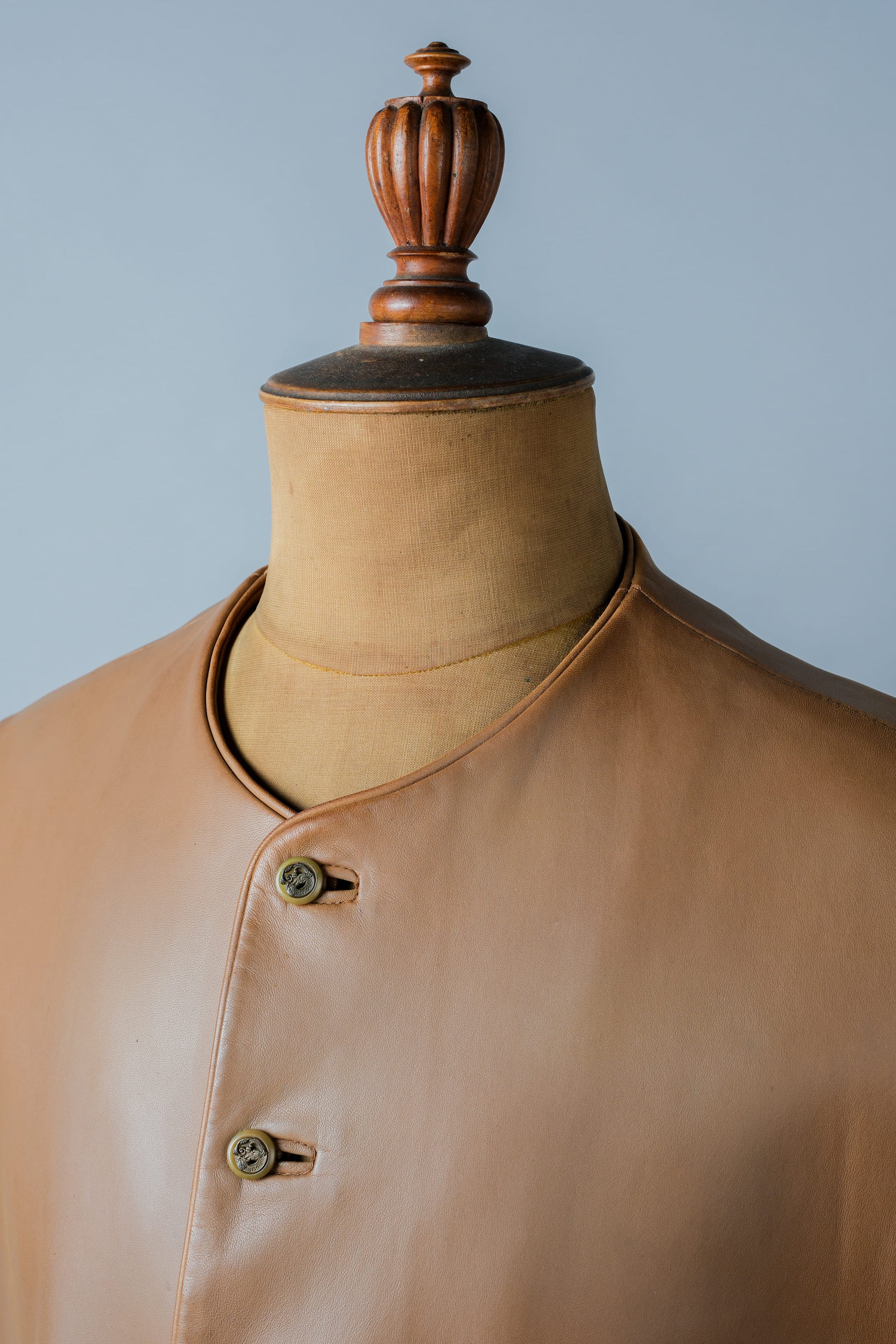 ［~00's］Old ARNYS PARIS Lambskin Leather Gilet Size.54 "Bordé"