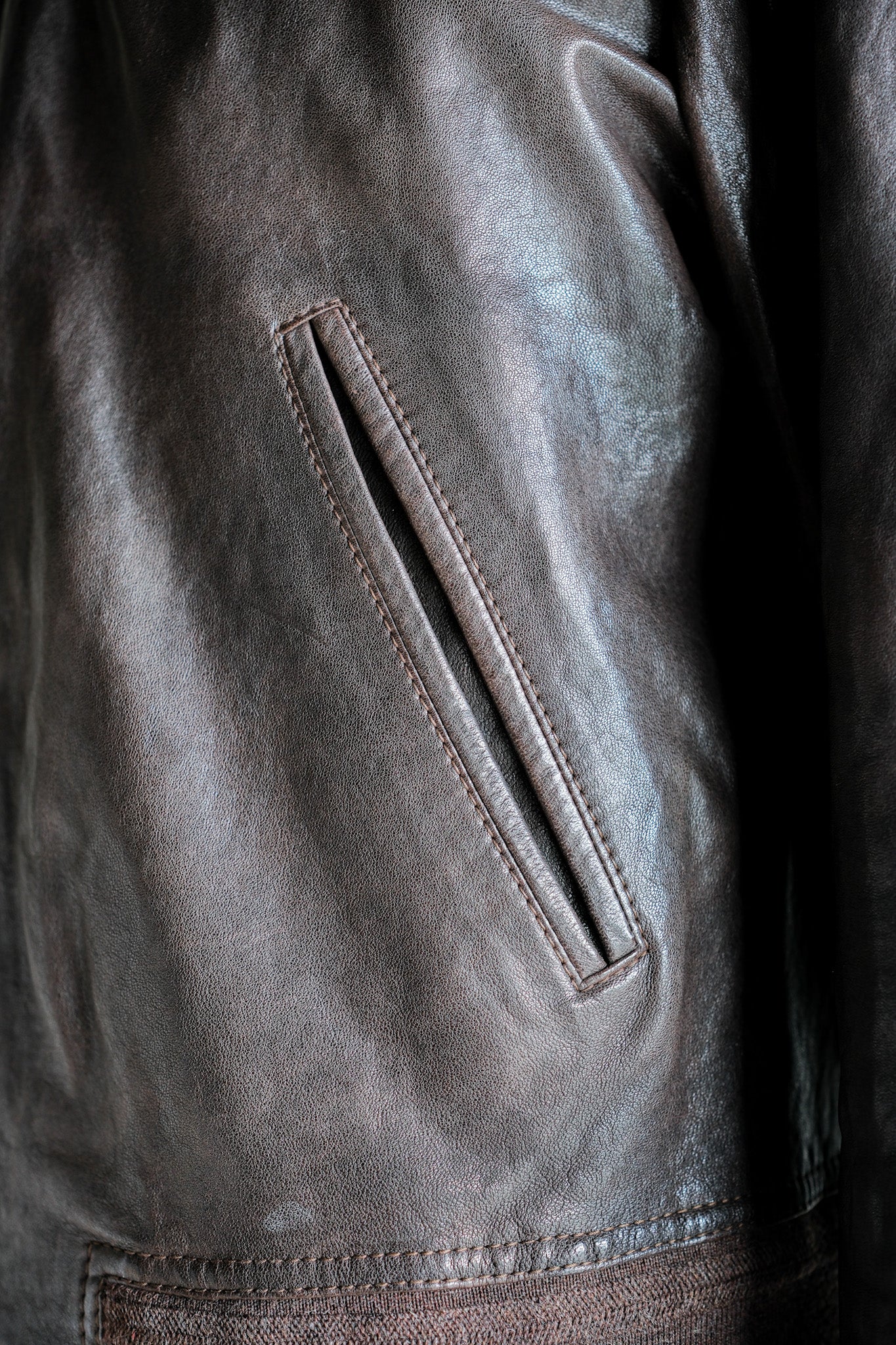 [〜2010年代]舊的Prada Linea Rossa Brown Leather Blouson尺寸。48“ Prada Sport”