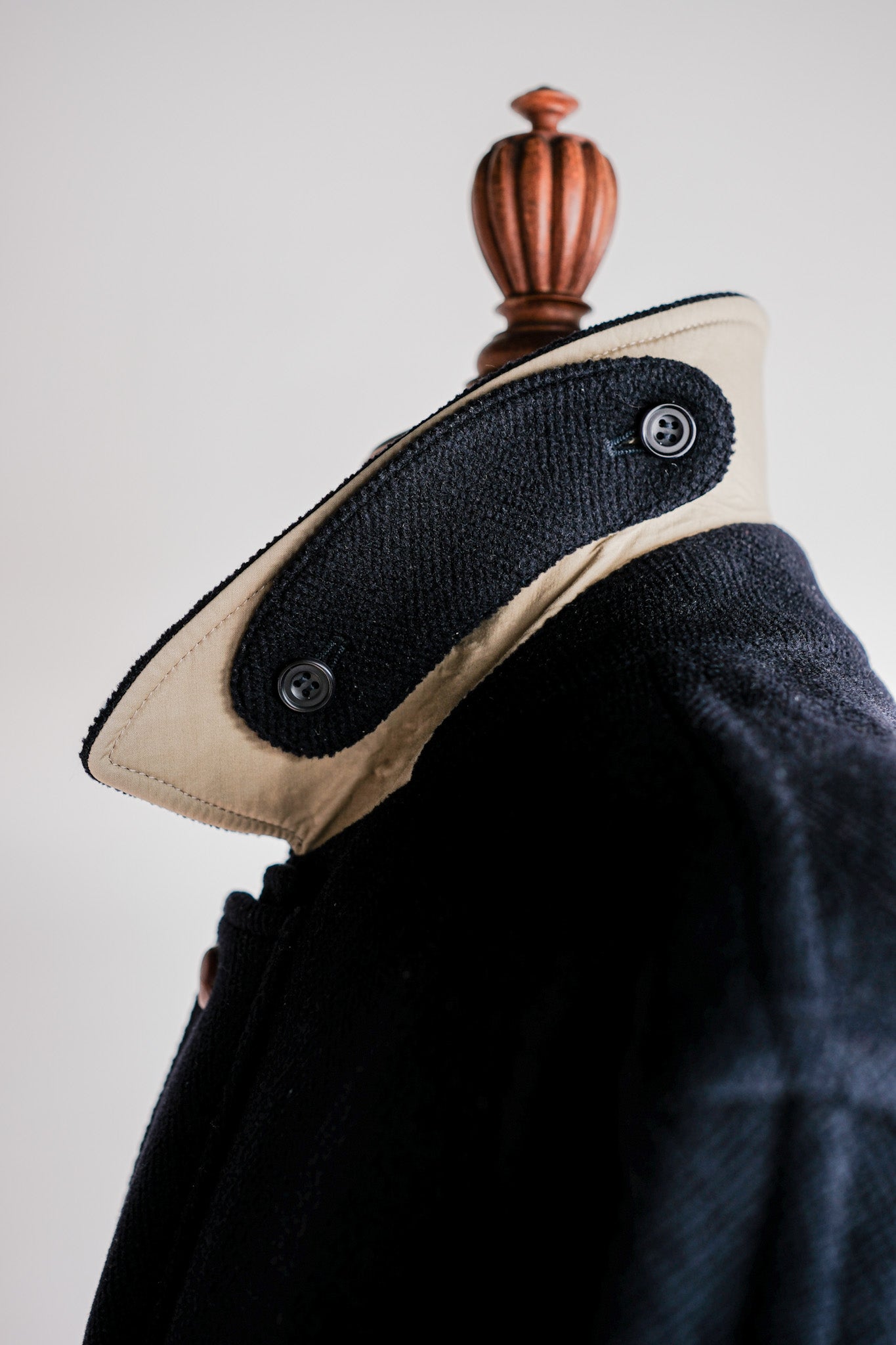 ［~90's］Old INVERTERE HBT Wool Jacket With Chin Strap Size.40 "Moorbrook"