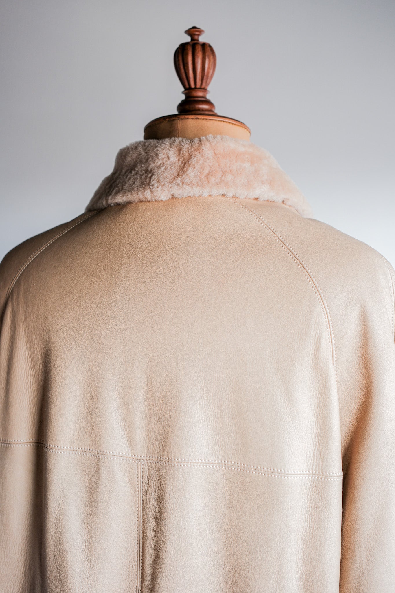 ［~90's］Old SERAPHIN Raglan Sleeve Mouton Leather Coat Size.52
