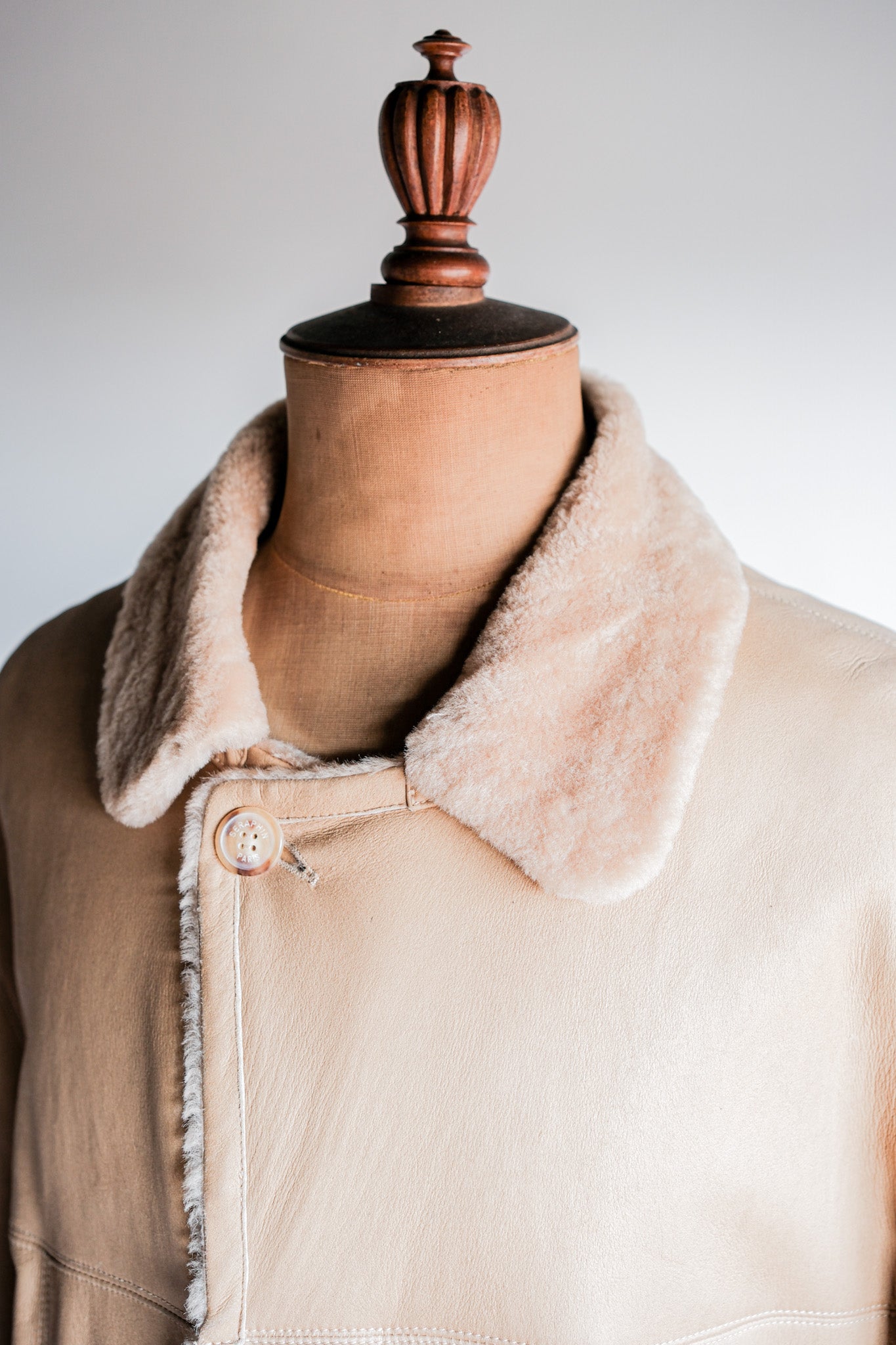 ［~90's］Old SERAPHIN Raglan Sleeve Mouton Leather Coat Size.52