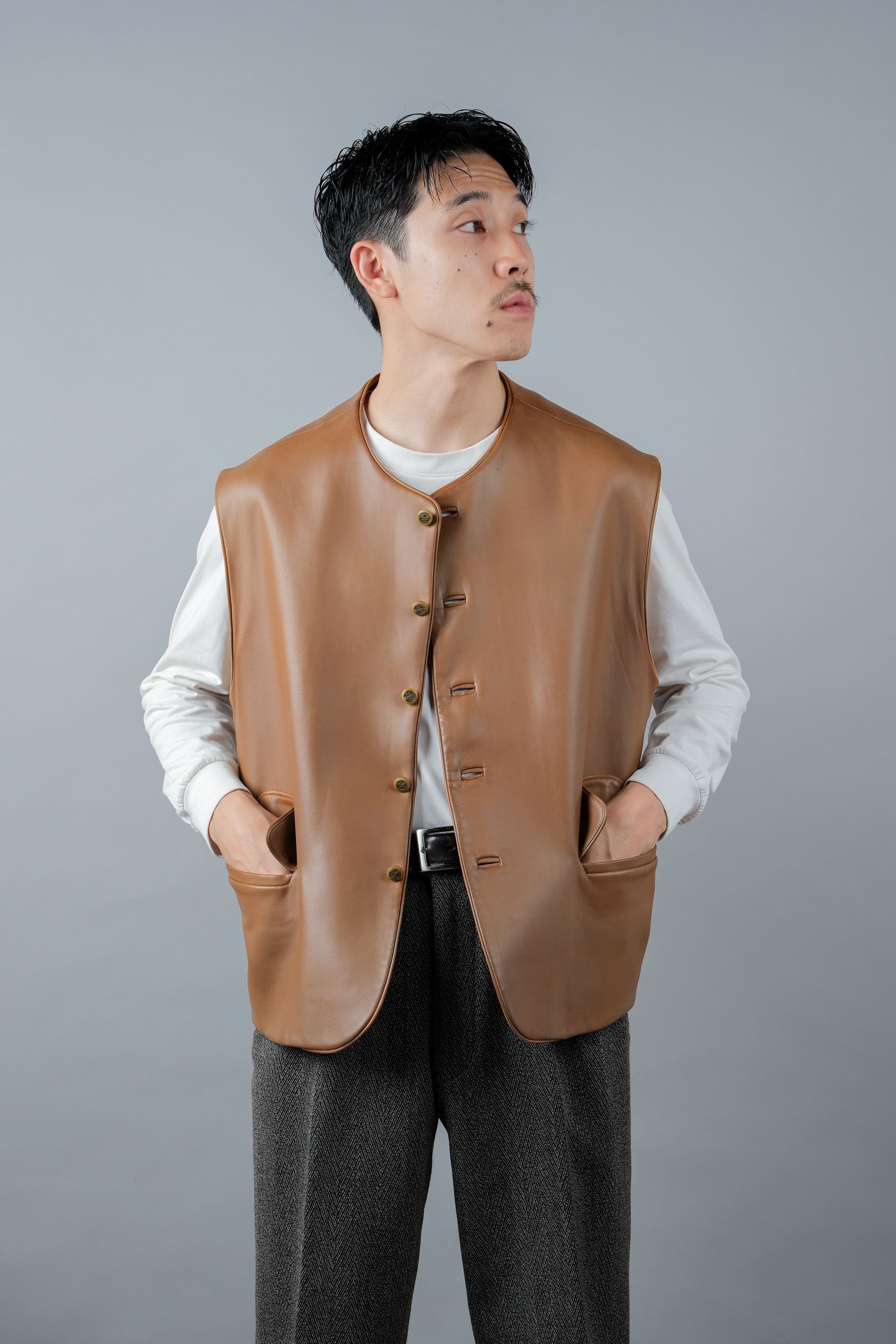 ［~00's］Old ARNYS PARIS Lambskin Leather Gilet Size.54 "Bordé"
