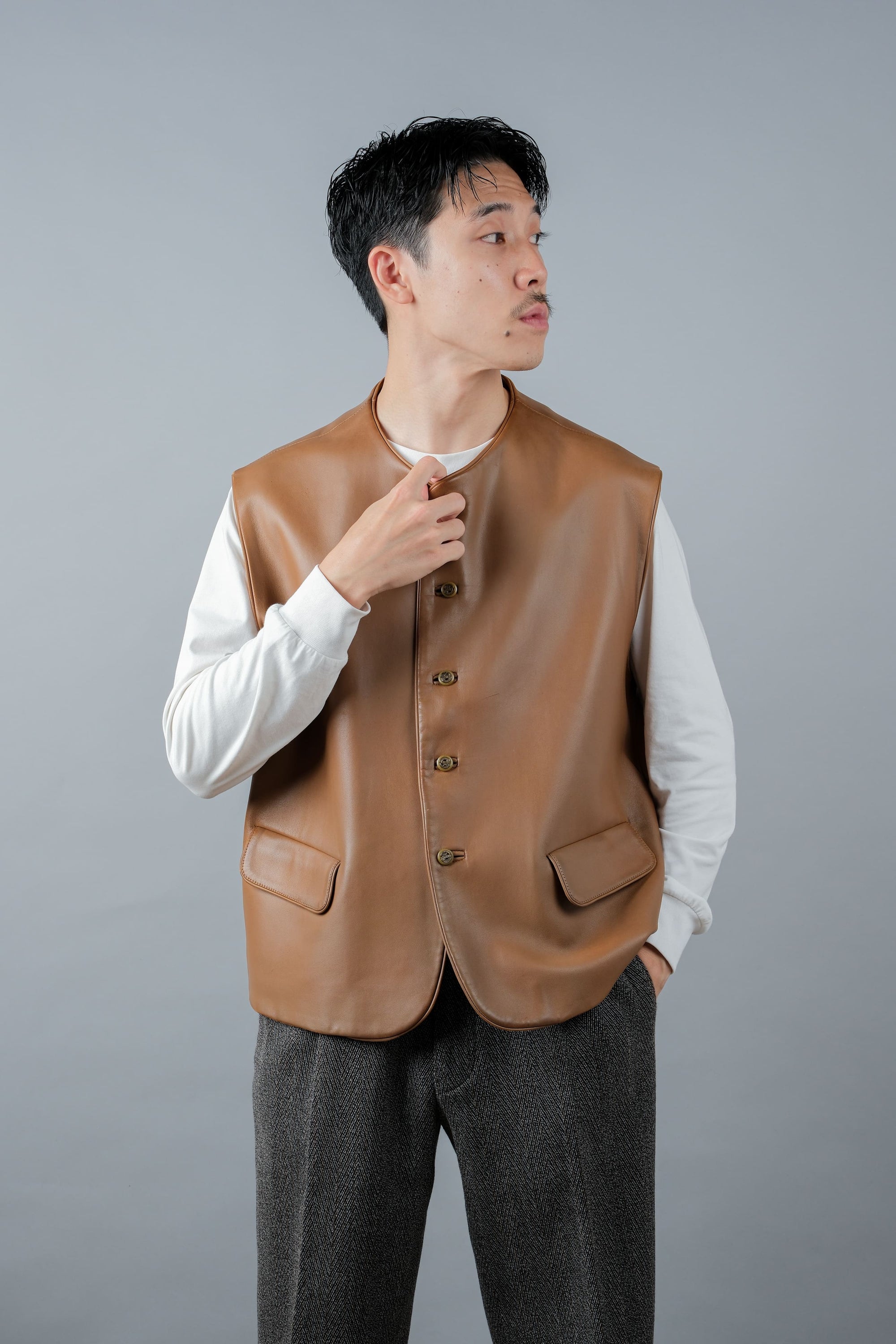 ［~00's］Old ARNYS PARIS Lambskin Leather Gilet Size.54 "Bordé"