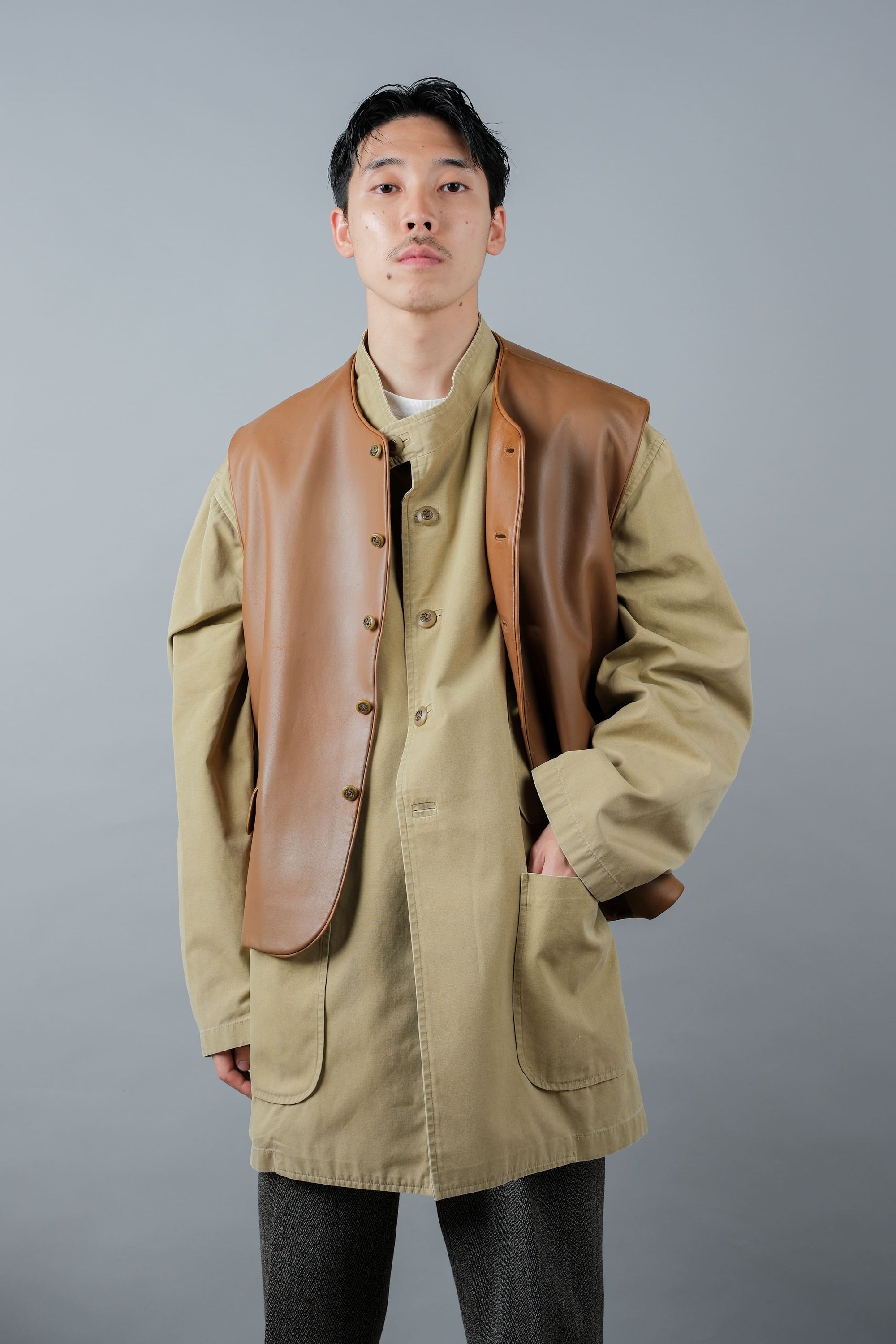 ［~00's］Old ARNYS PARIS Lambskin Leather Gilet Size.54 "Bordé"