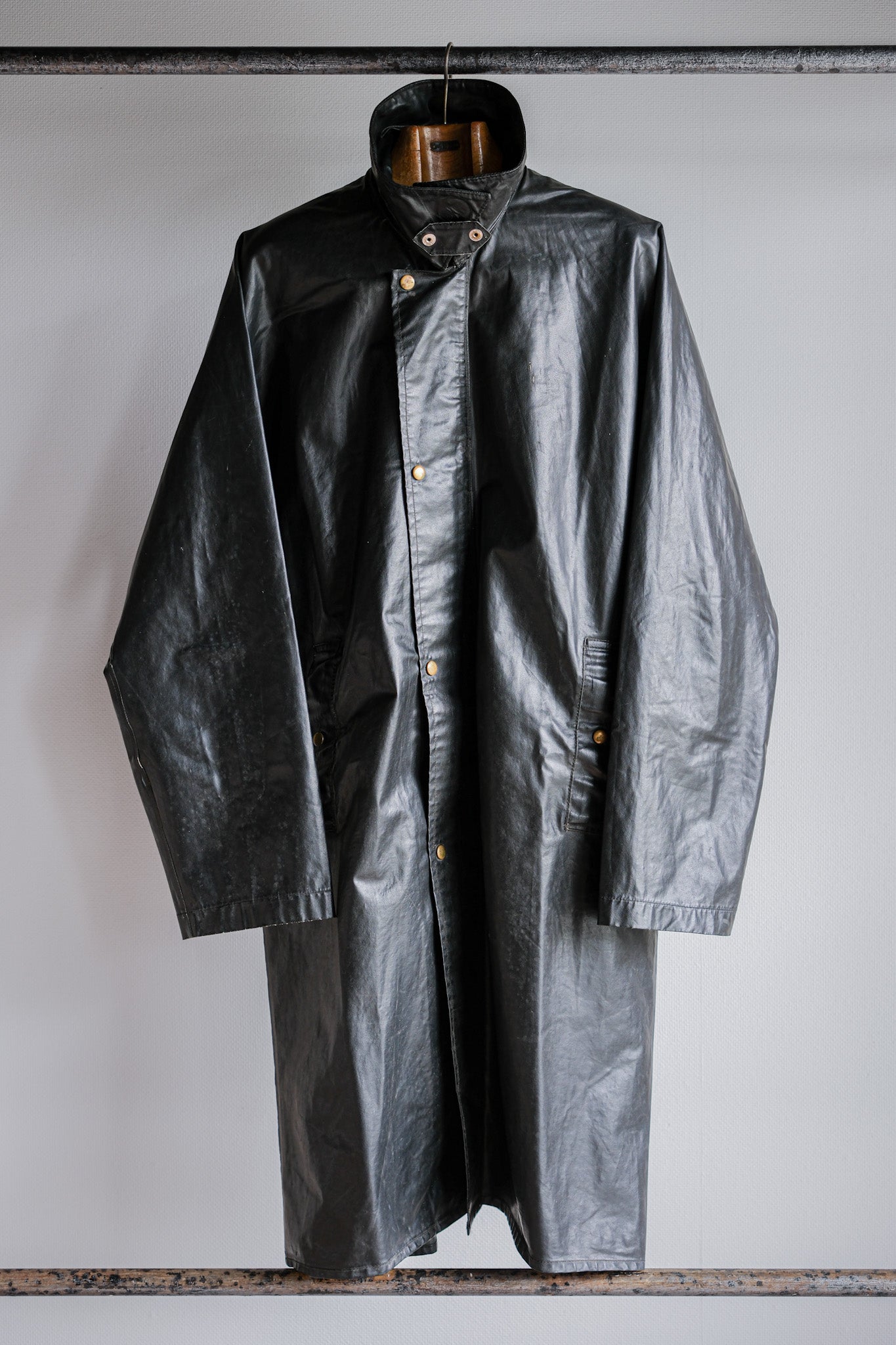 [~ 60's] French Vintage Raglan Sleeve Waterproof Rain Coat พร้อมสายรัด chan "ptt"