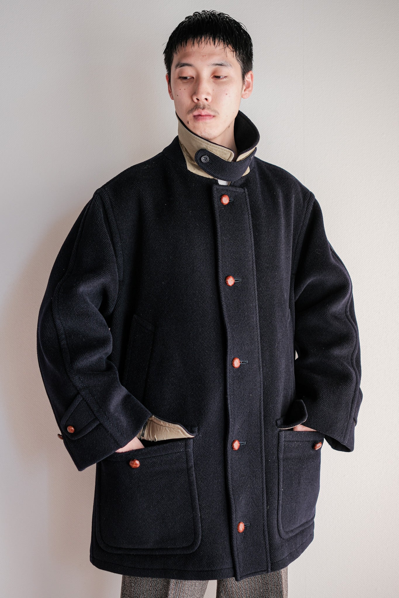 ［~90's］Old INVERTERE HBT Wool Jacket With Chin Strap Size.40 "Moorbrook"