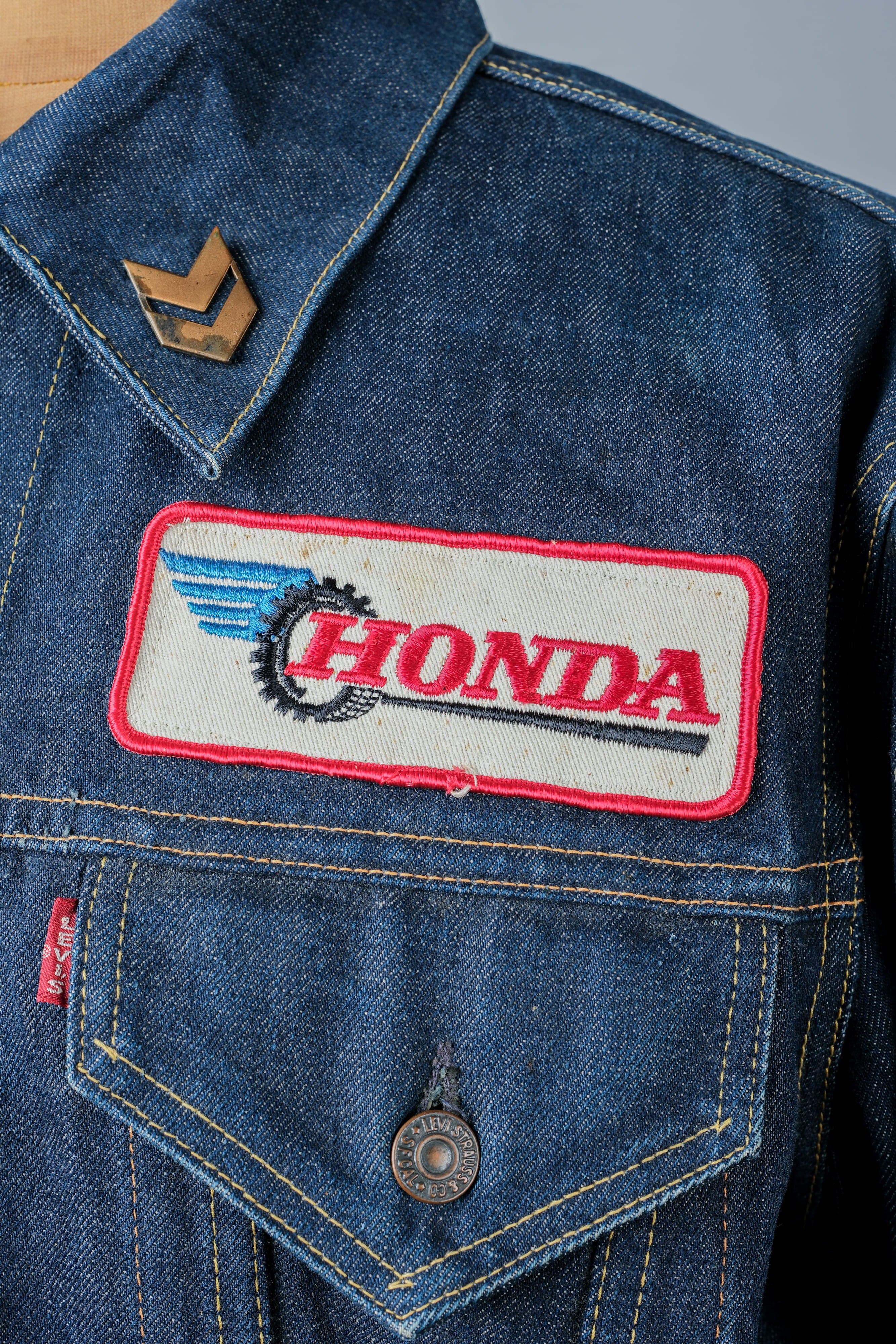 【~60's】Vintage Levi's 558 Denim Jacket Size.46 "Big E" "HONDA Custom"