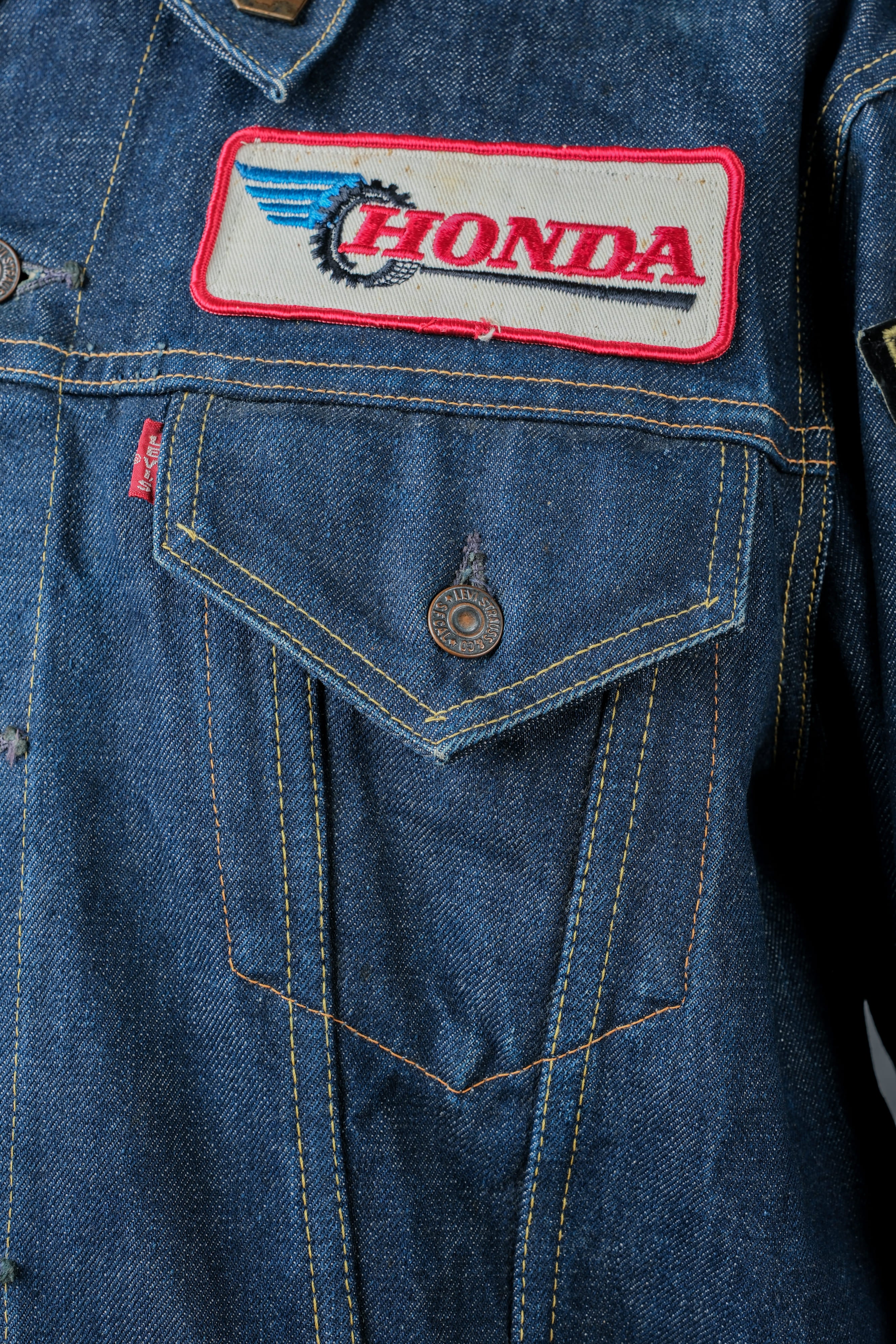 【~60's】Vintage Levi's 558 Denim Jacket Size.46 "Big E" "HONDA Custom"