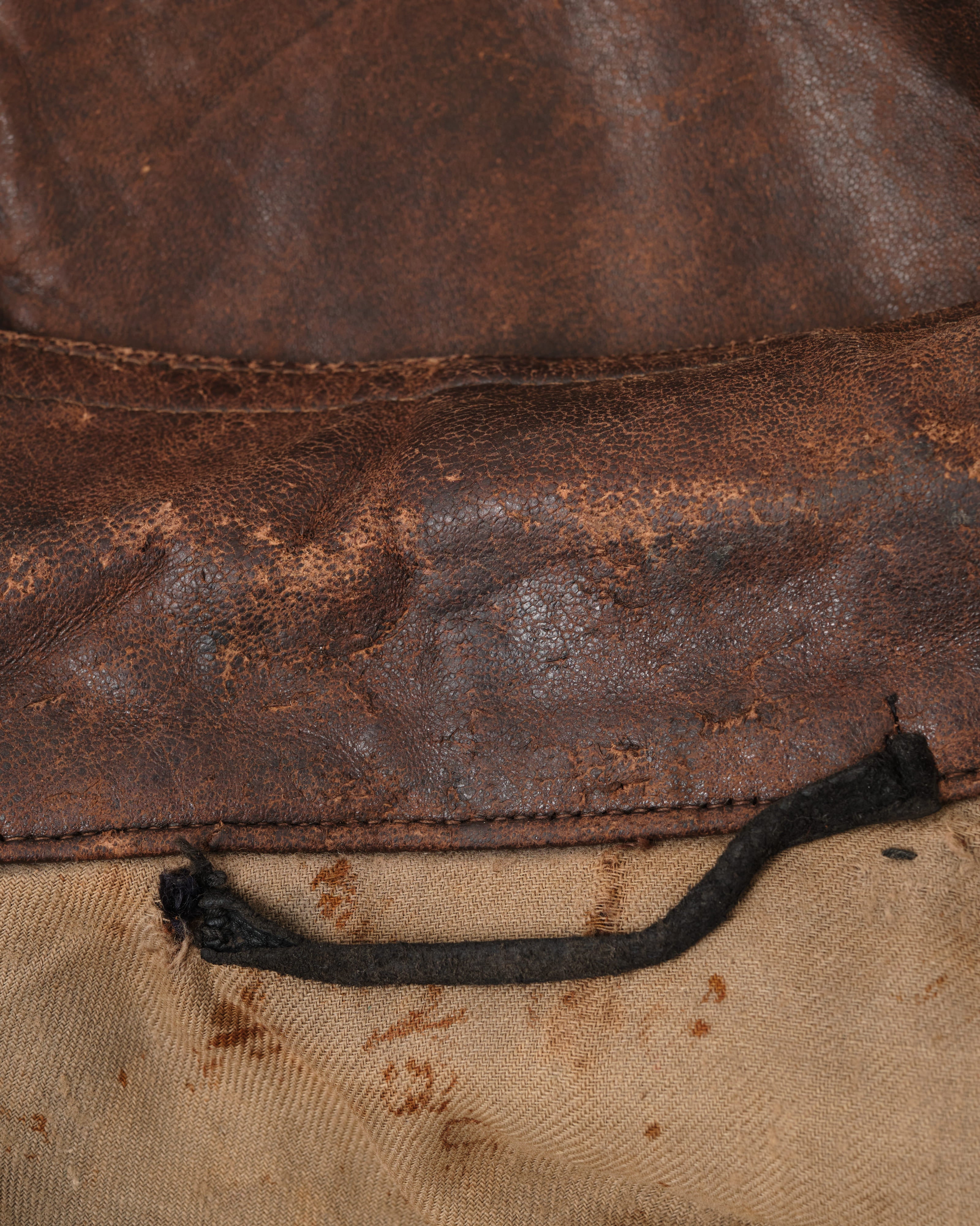 [~ 30's] แจ็คเก็ตหนังมอเตอร์ไซค์ French Vintage 4 Pockets