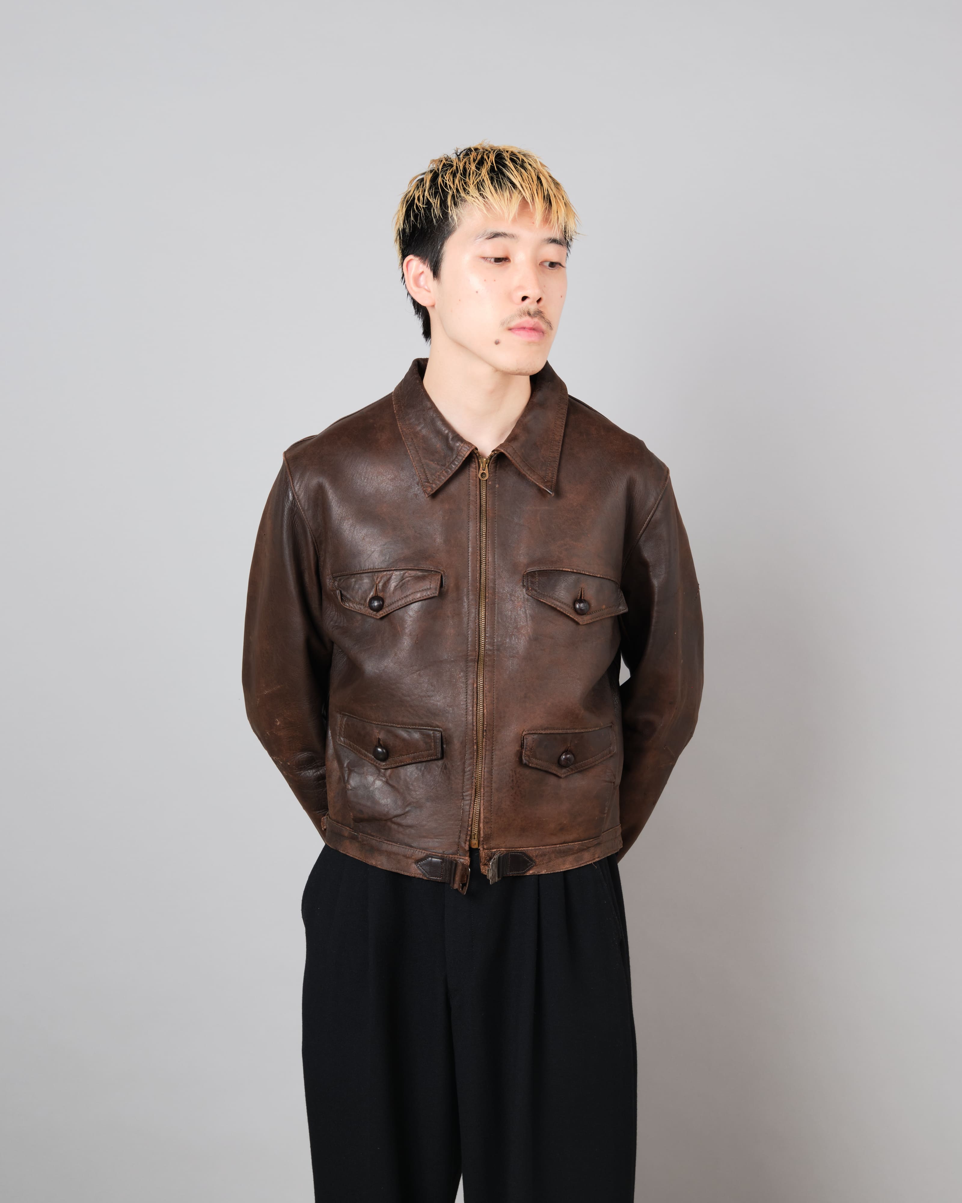 [~ 30's] แจ็คเก็ตหนังมอเตอร์ไซค์ French Vintage 4 Pockets