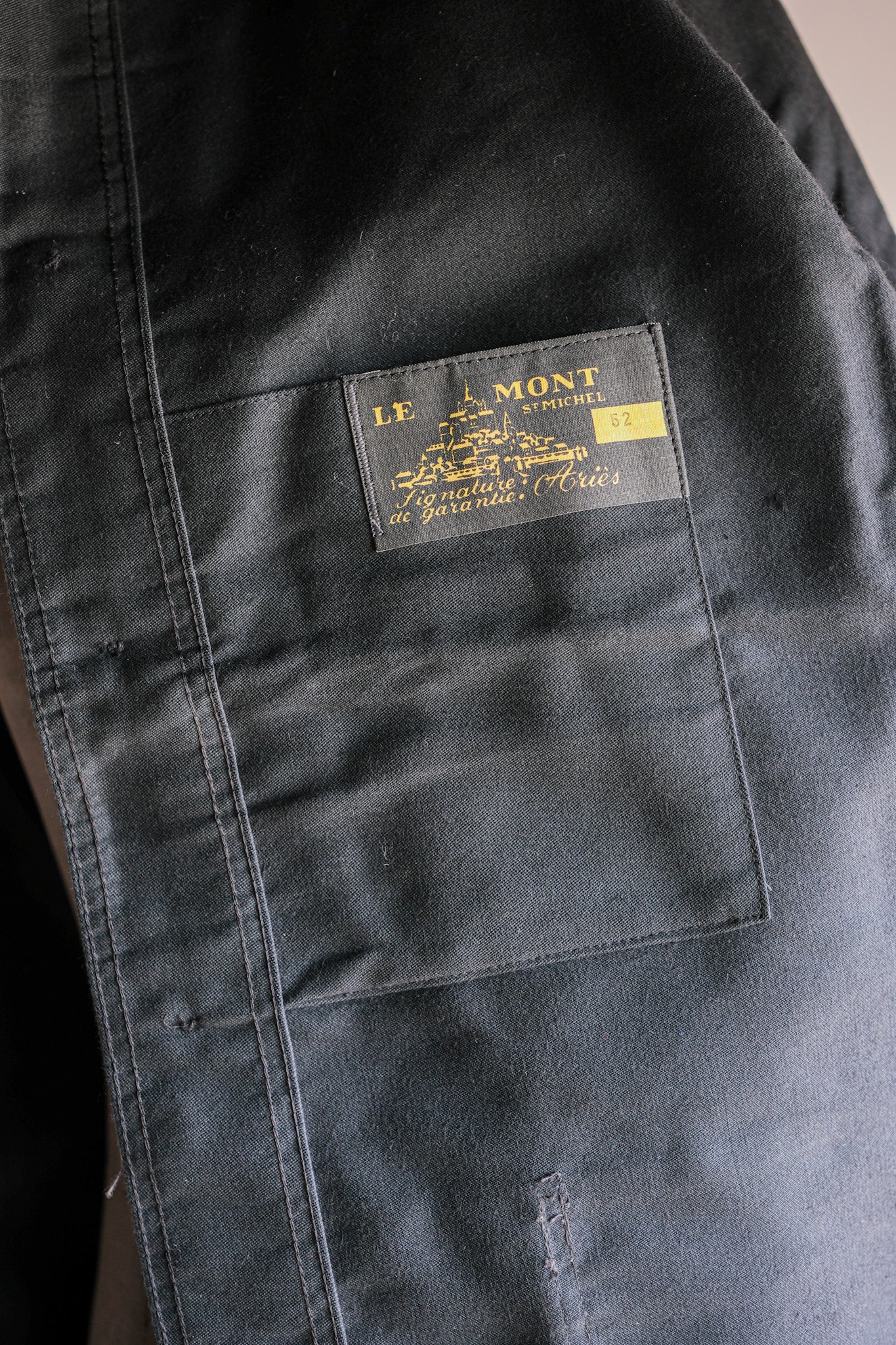【~50’s】French Vintage Black Moleskin Work Jacket Size.52 "Le Mont St. Michel" "Dead Stock"