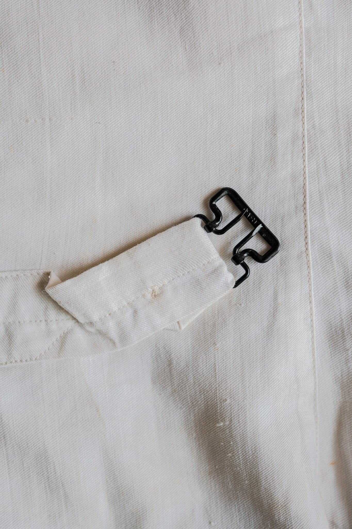 【~30's】French Vintage White Cotton Work Gilet "Unusual Fabric"