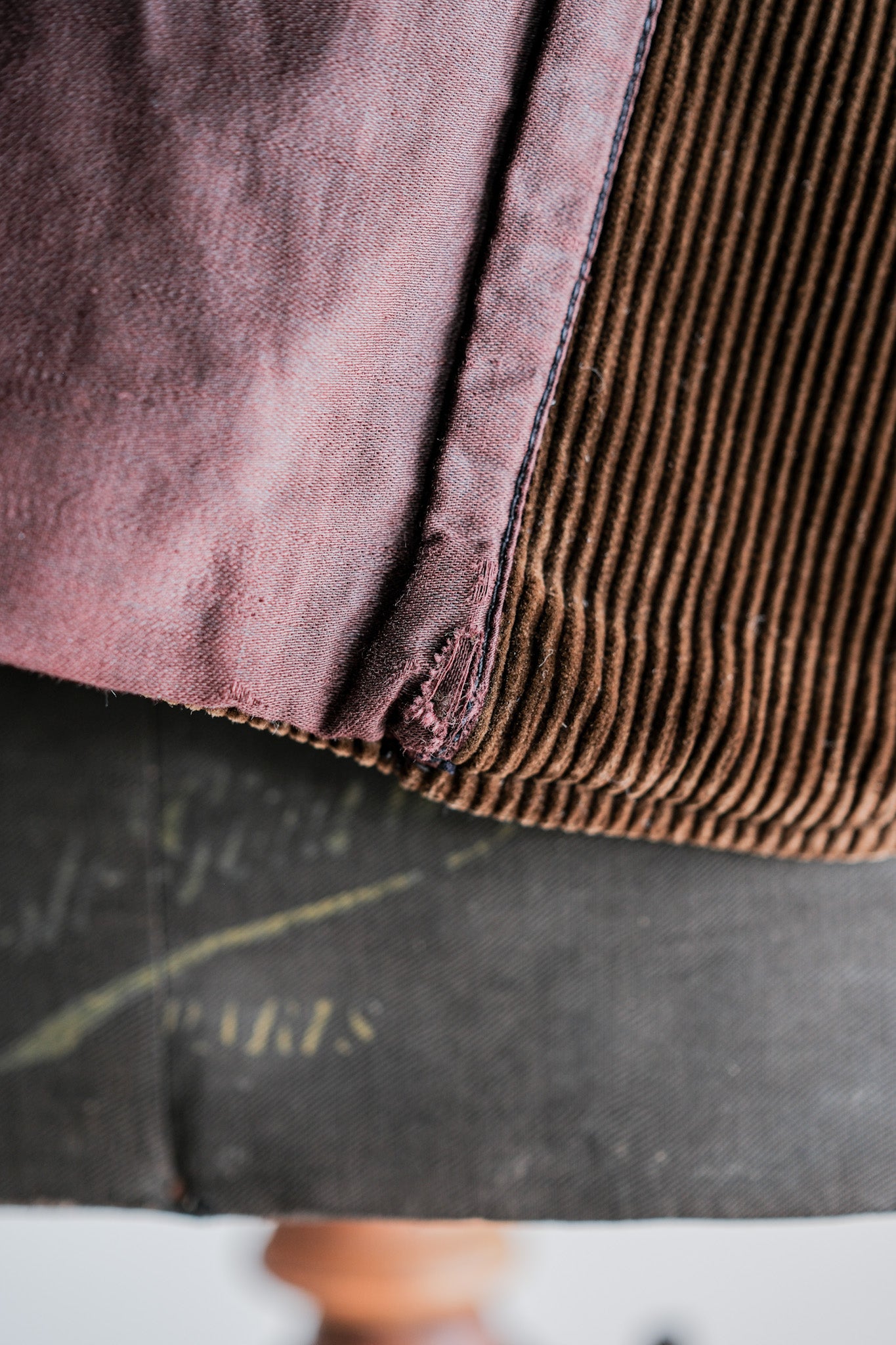 [~ 40 '] 프랑스 빈티지 브라운 코듀로이 옷깃 작업 재킷 "르 몽 세인트 미셸"