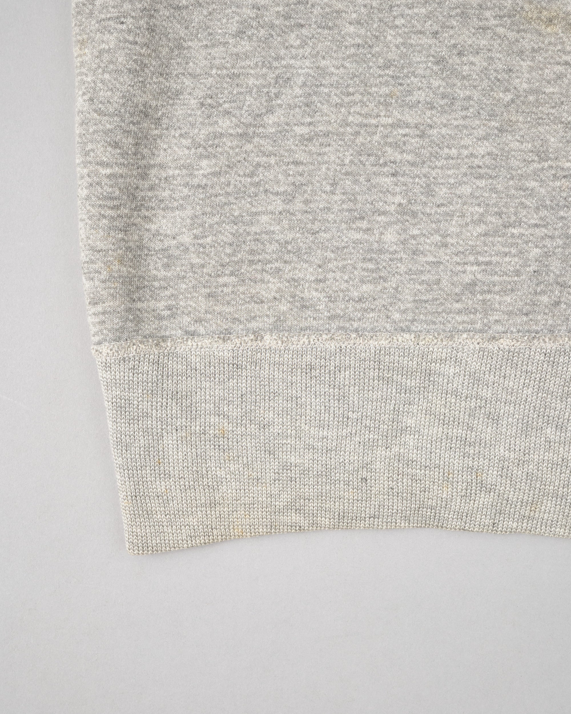 【~60's】American Vintage Raglan Sleeve Cotton Sweatshirt Size.L "HANES BREEZE SHIELD"