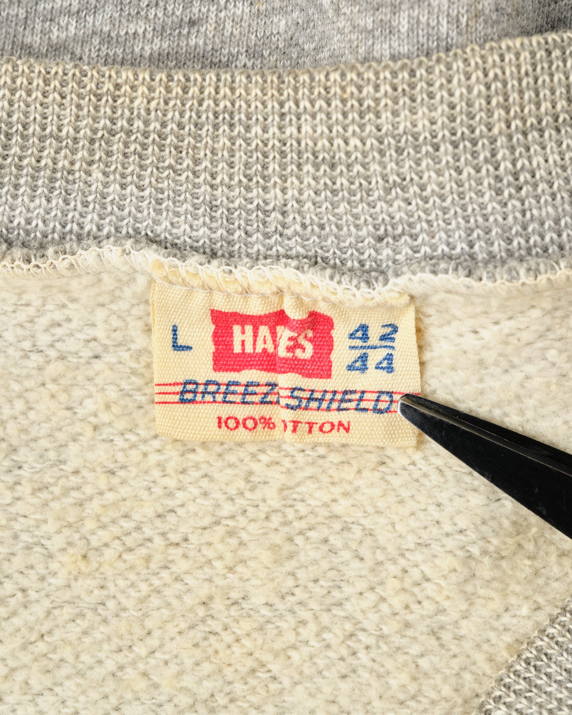 【~60's】American Vintage Raglan Sleeve Cotton Sweatshirt Size.L "HANES BREEZE SHIELD"