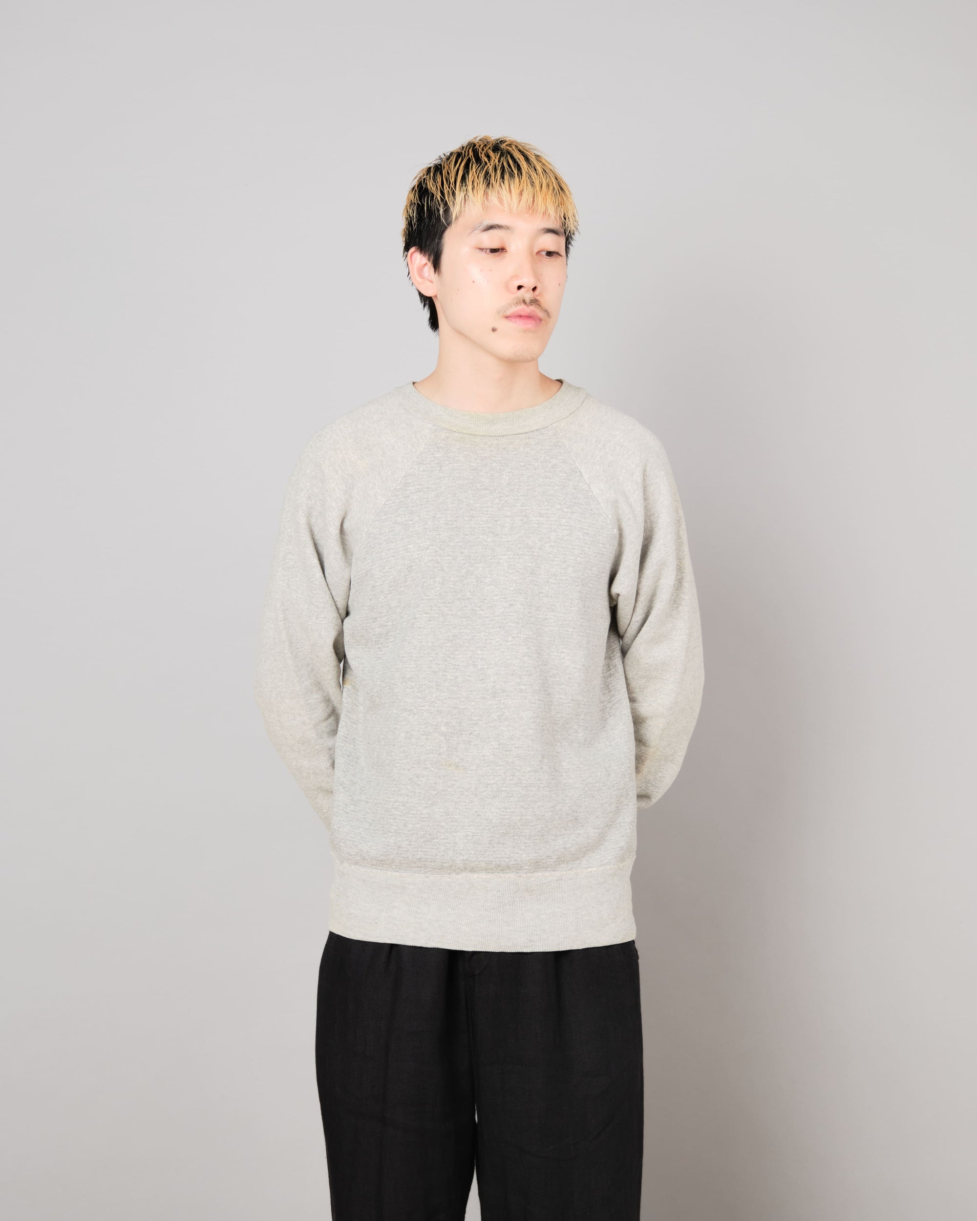 【~60's】American Vintage Raglan Sleeve Cotton Sweatshirt Size.L "HANES BREEZE SHIELD"