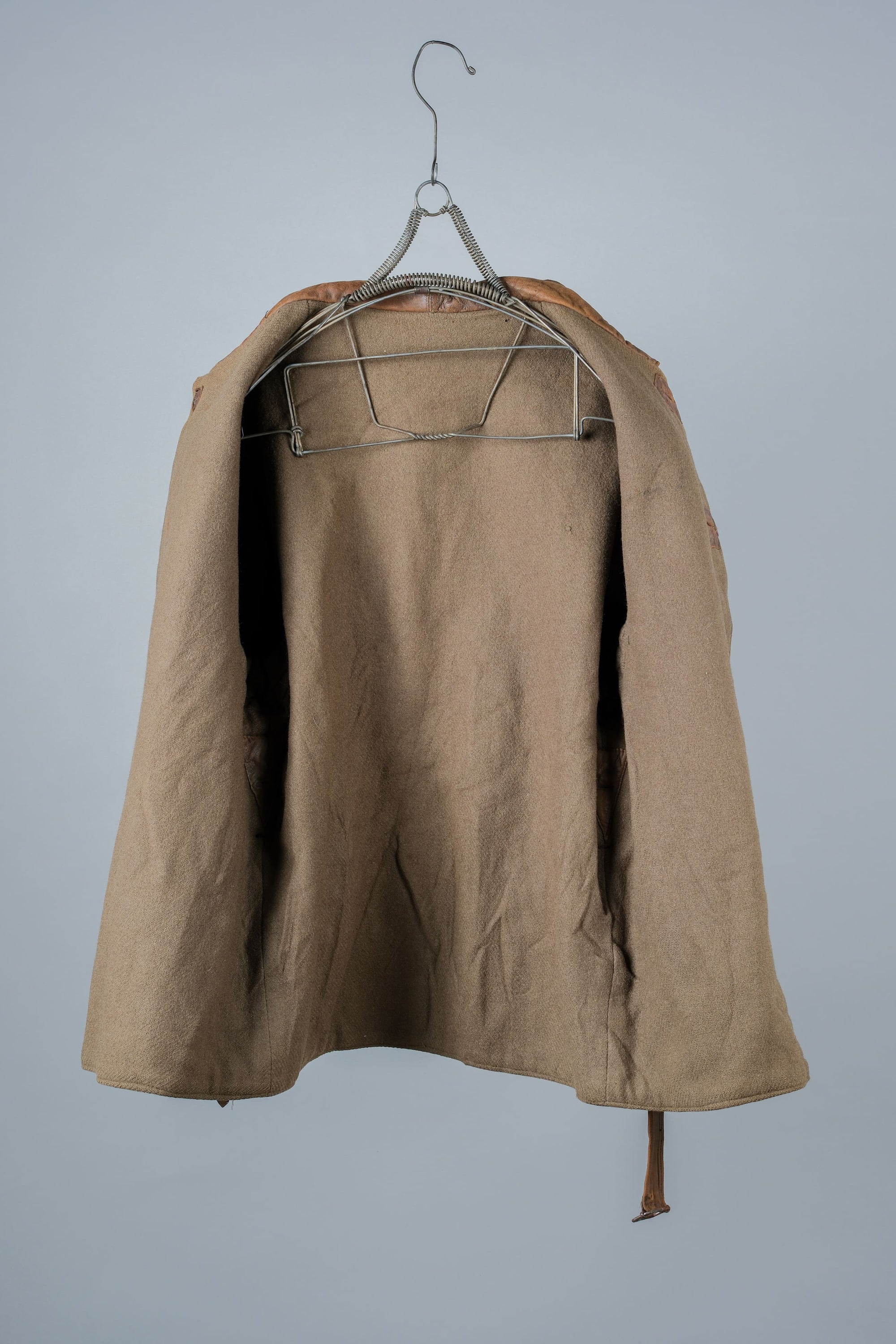 ［~40's］British Army Jerkin Leather Jacket "Modified"