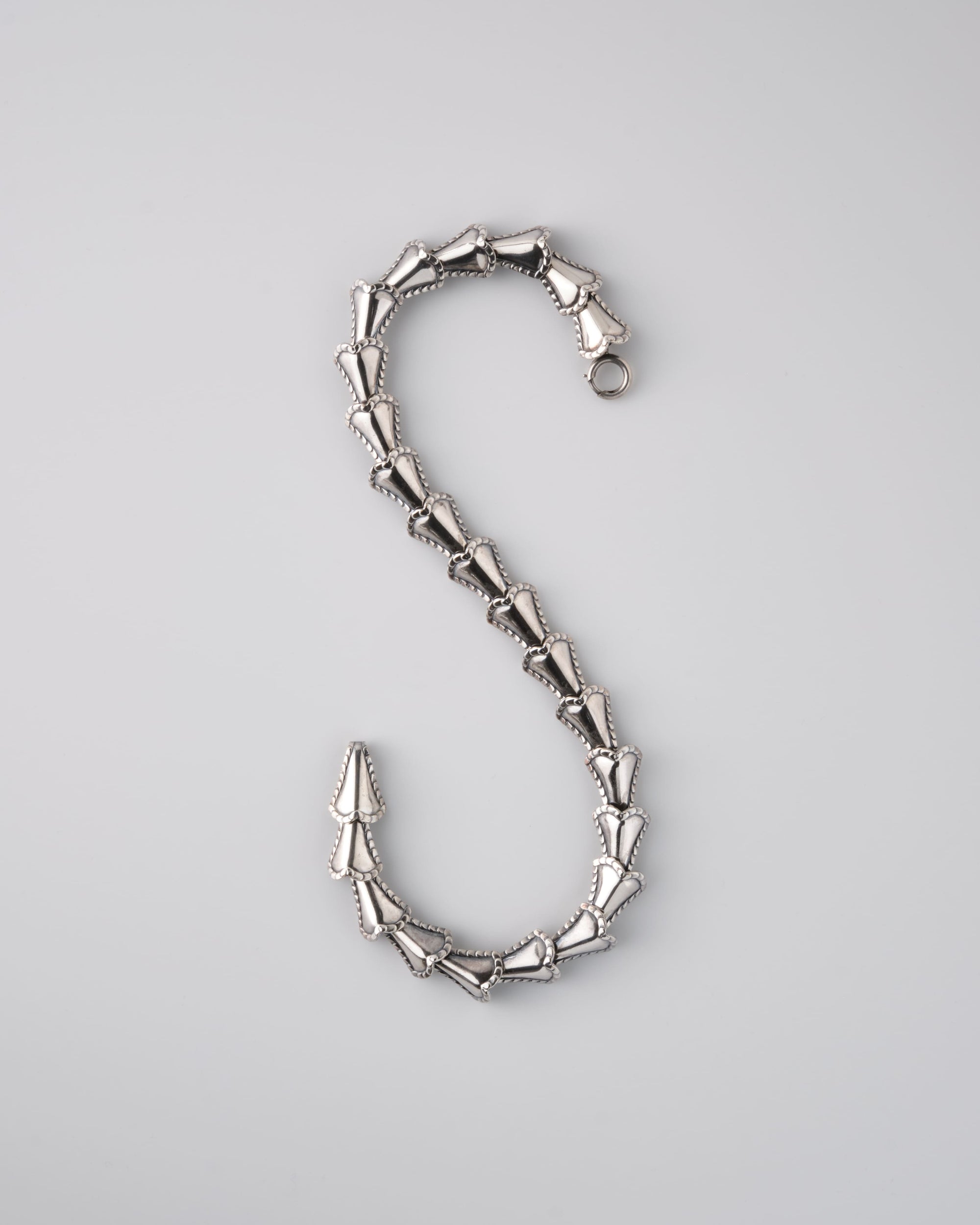 【~50's】American Vintage Silver Rope Edge Shell Link Necklace "NAPIER"