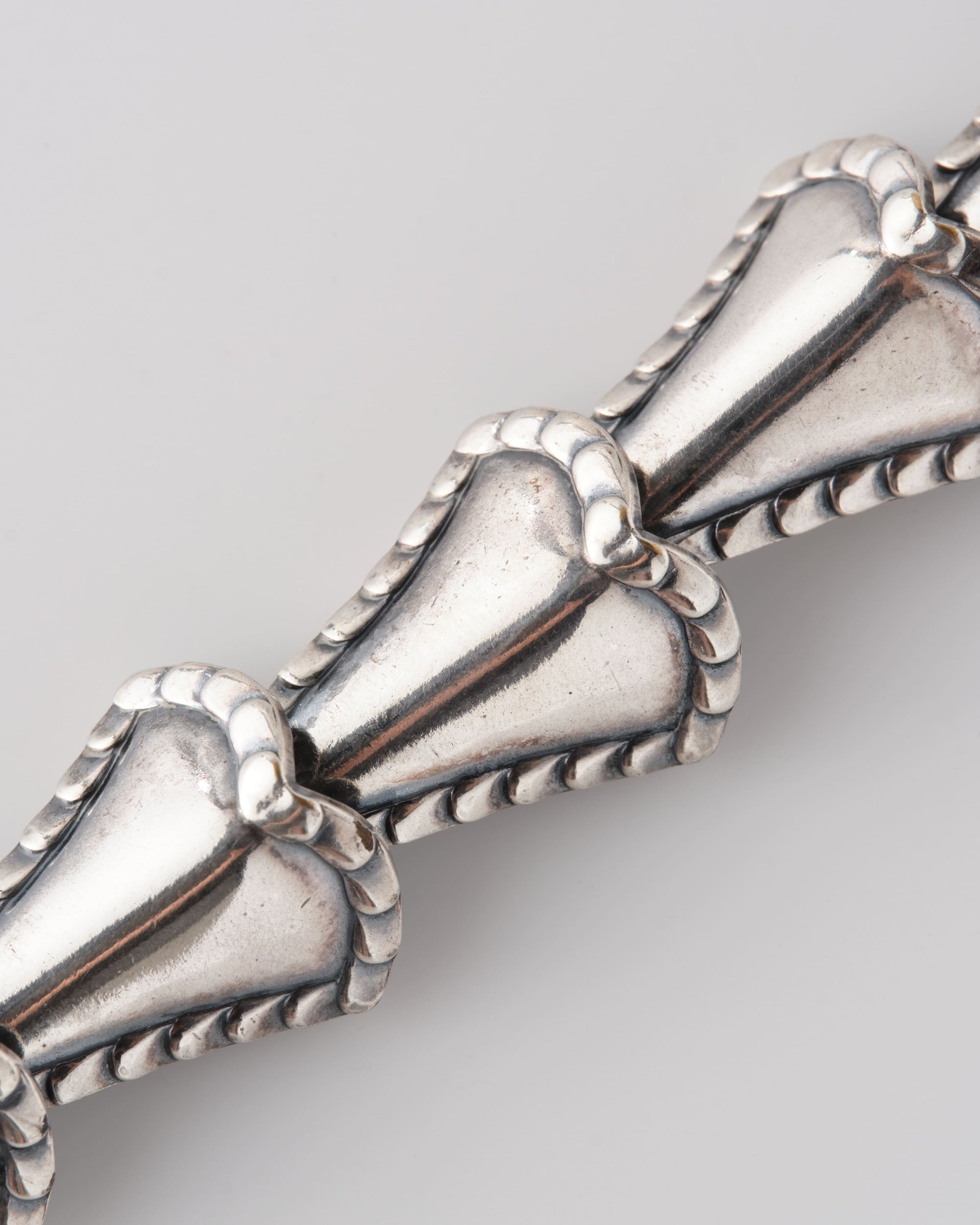 ［~50's］American Vintage Silver Rope Edge Shell Link Bracelet "NAPIER"