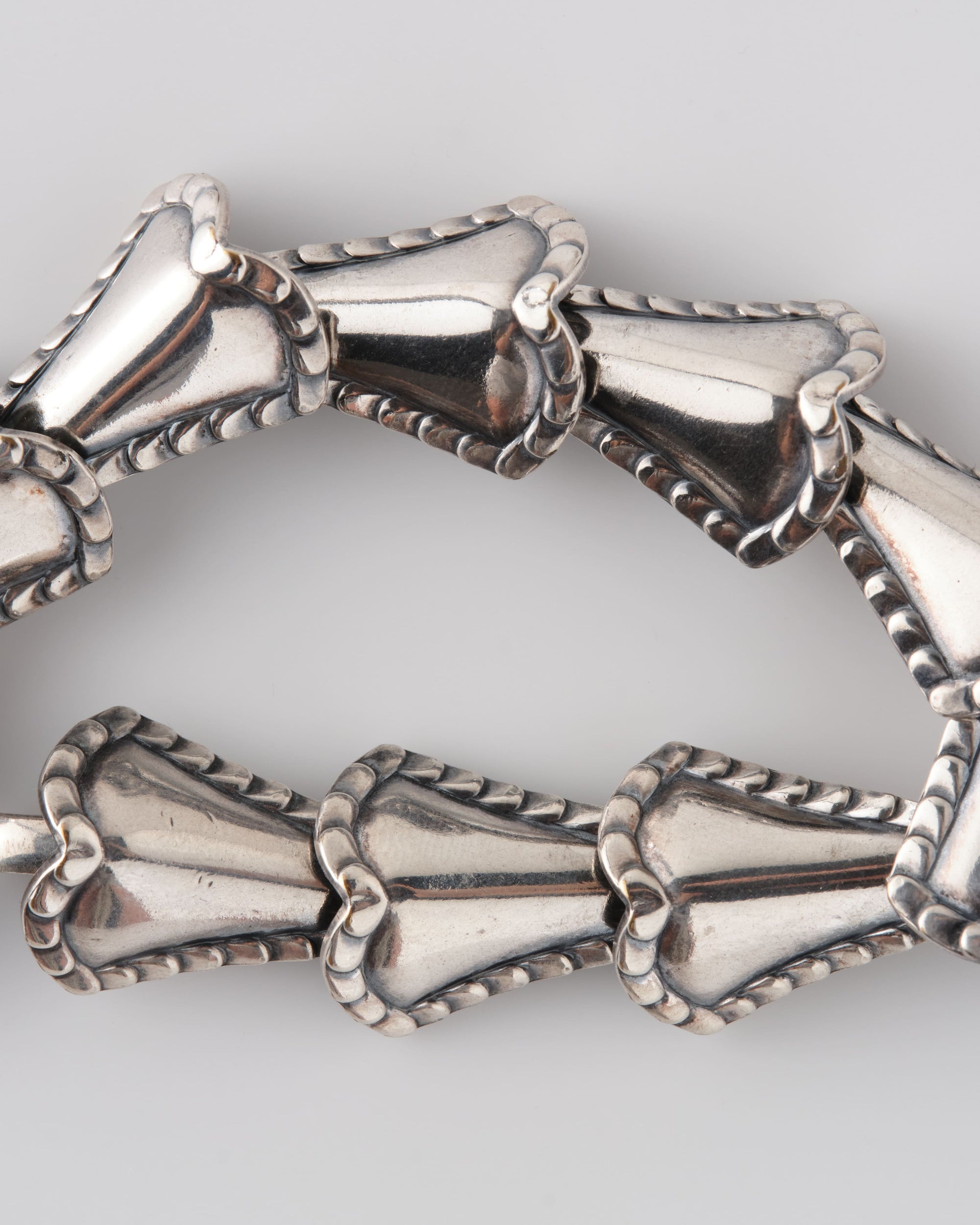 ［~50's］American Vintage Silver Rope Edge Shell Link Bracelet "NAPIER"