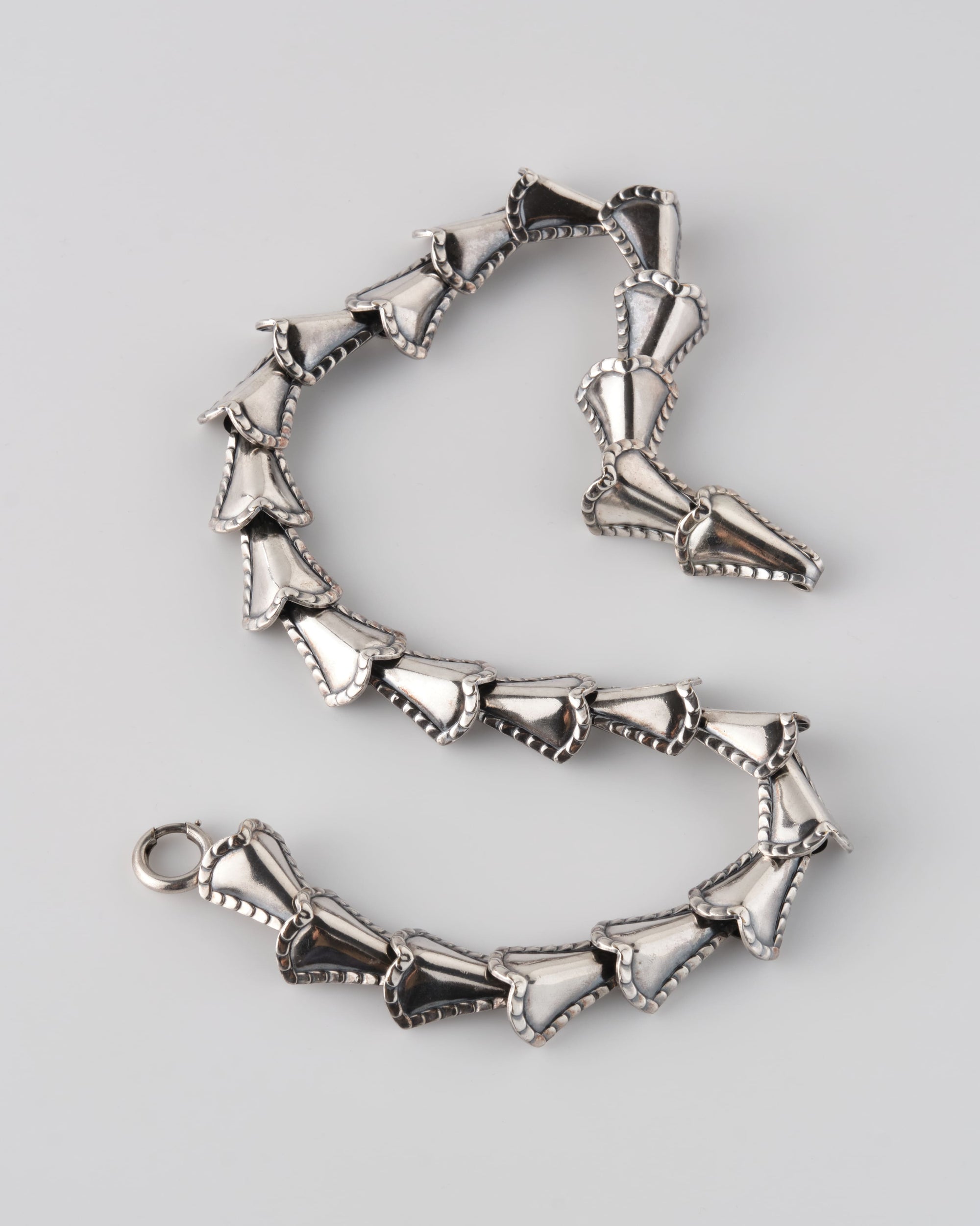 【~50's】American Vintage Silver Rope Edge Shell Link Necklace "NAPIER"