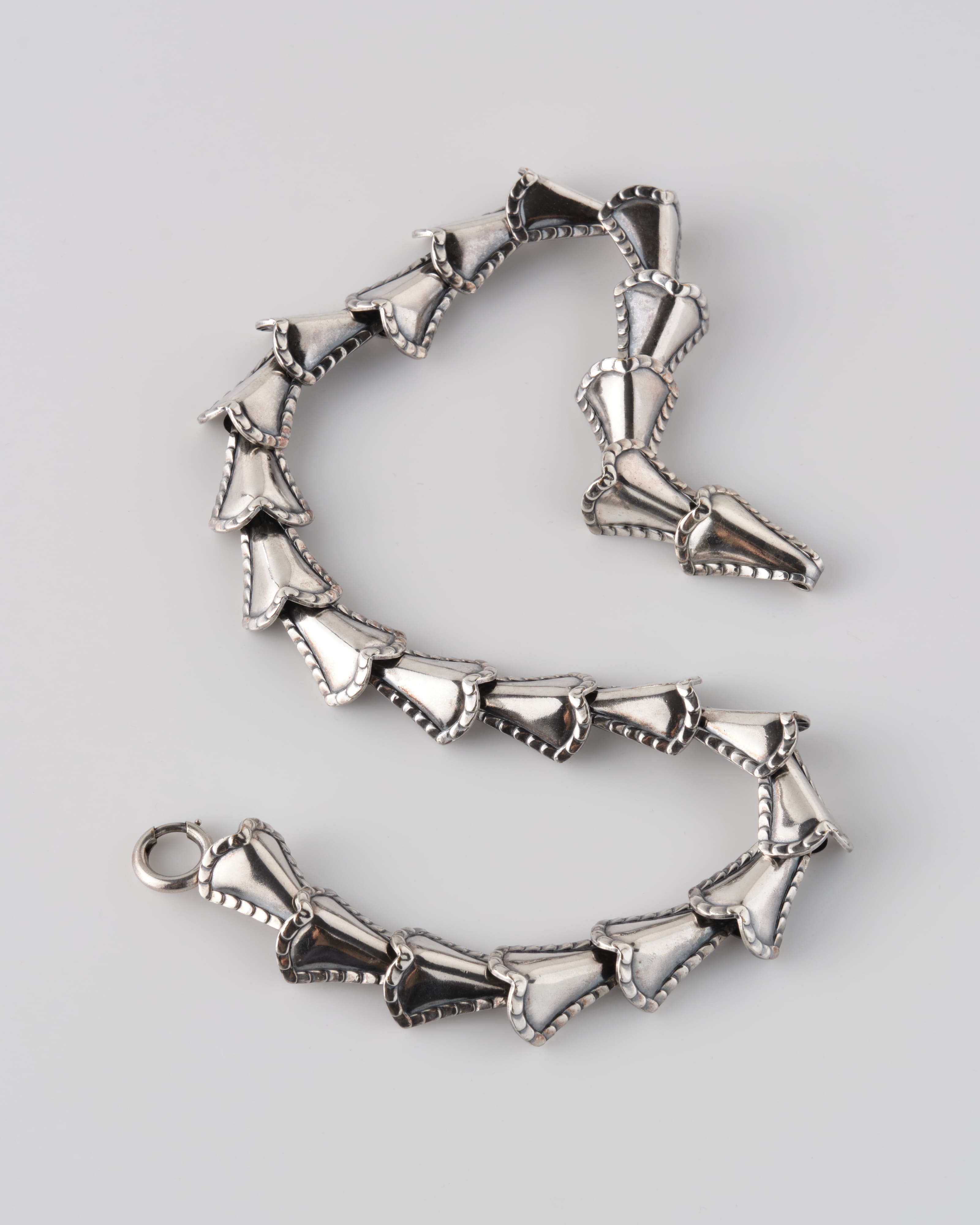 [~50's] American Vintage Silver Rope Edge Shell Link Necklace "NAPIER"