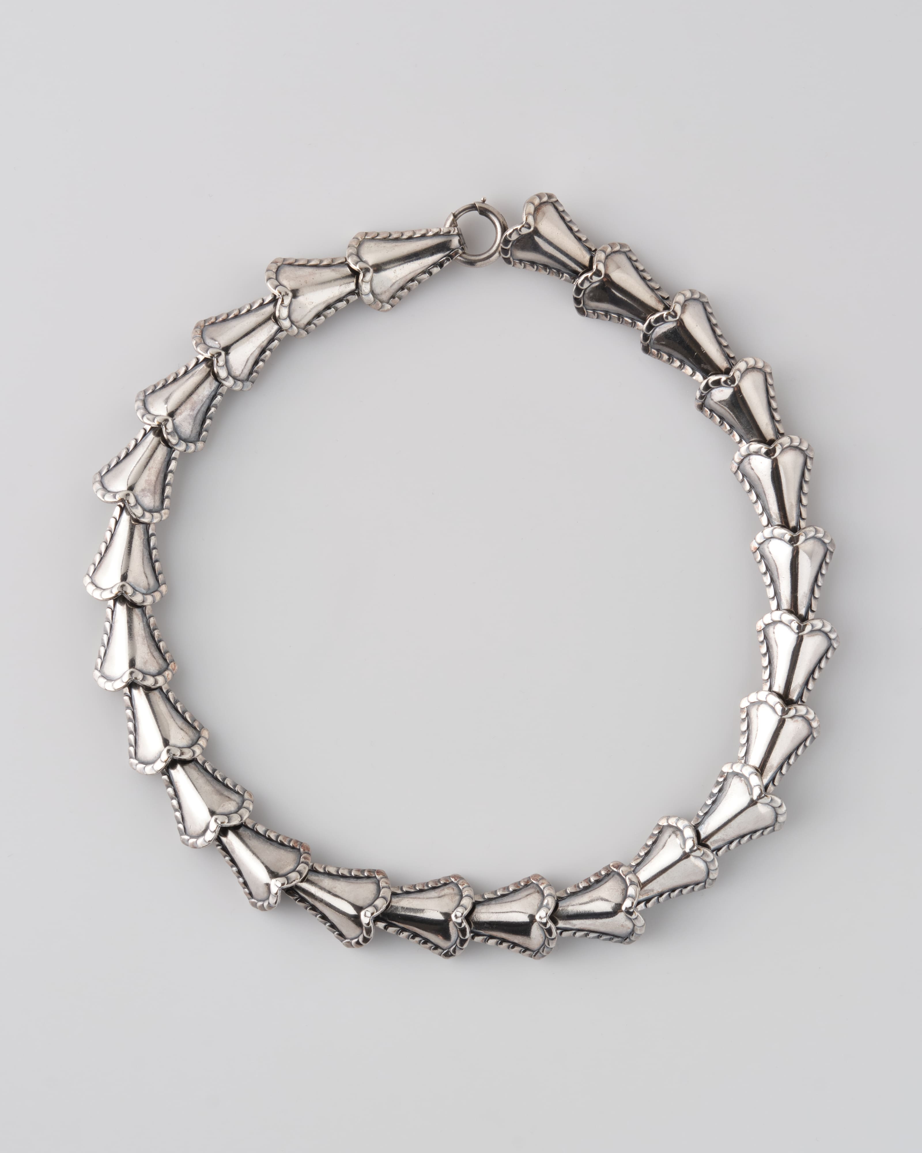 [~50's] American Vintage Silver Rope Edge Shell Link Necklace "NAPIER"