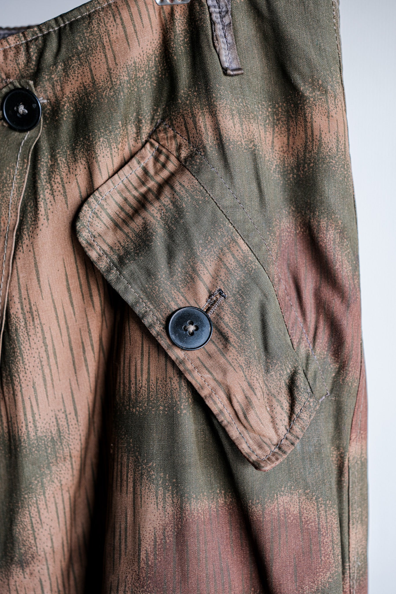 ［~40's］WWⅡ German Army Sumpftarnmuster 44 Camouflage 43 Pattern Winter Trousers "Wehrmacht"