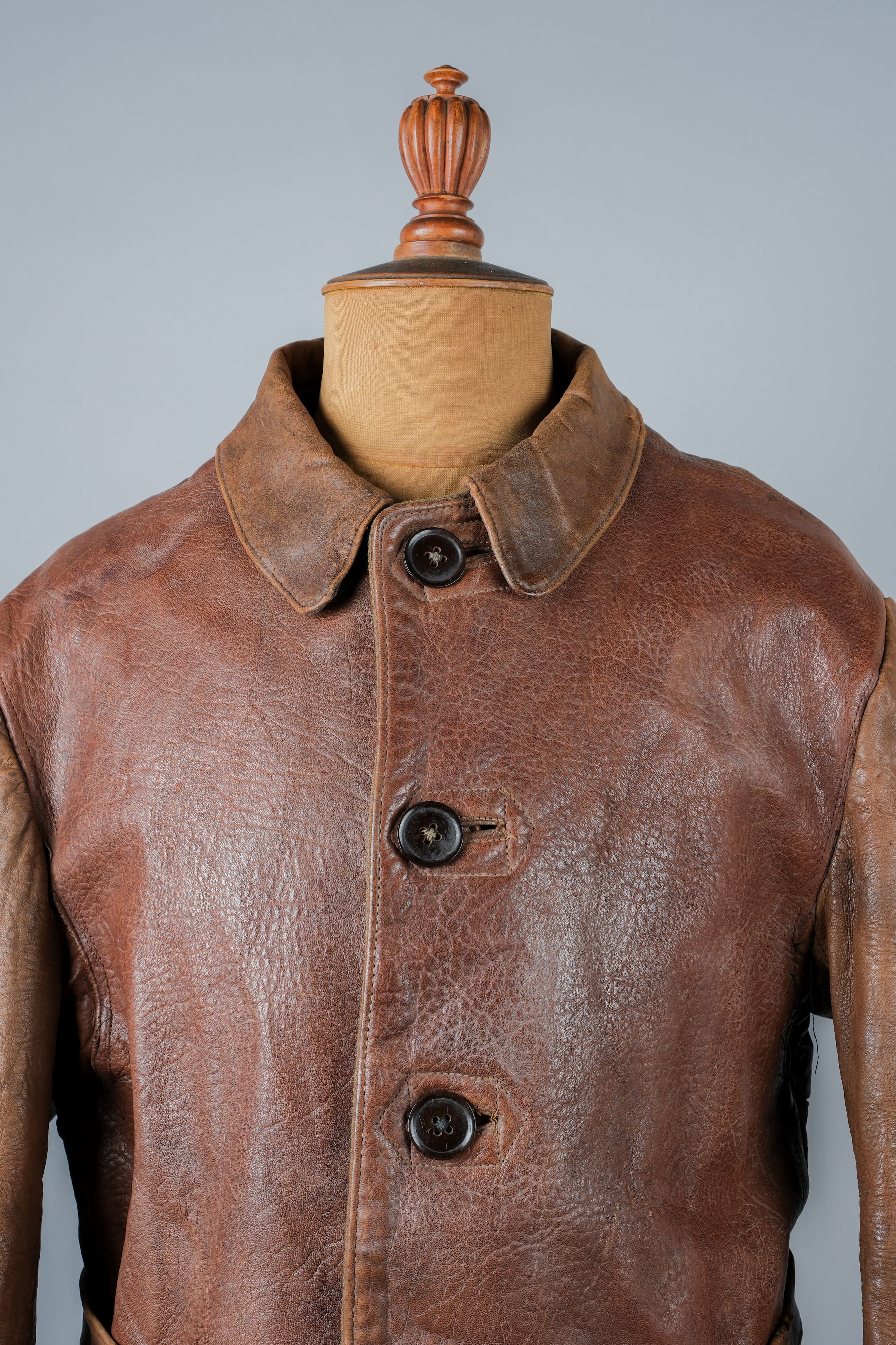 [~ 40 '] 영국 육군 Jerkin Leather Jacket "Modified"