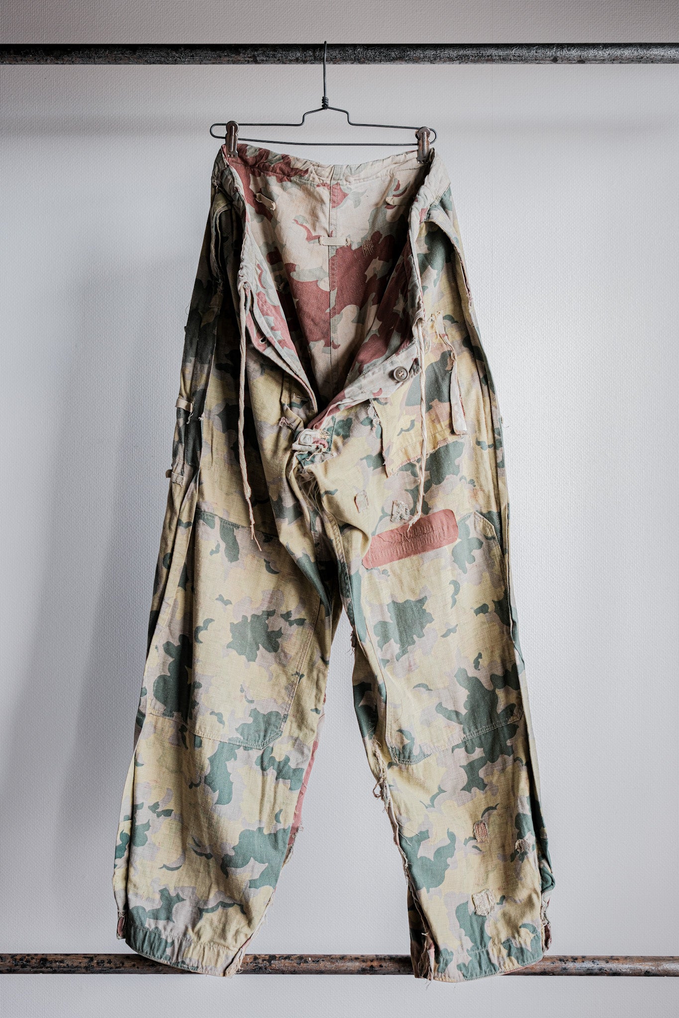 ［~50's］Czechoslovakian Army Clouds Camouflage Reversible Trousers "Modified"