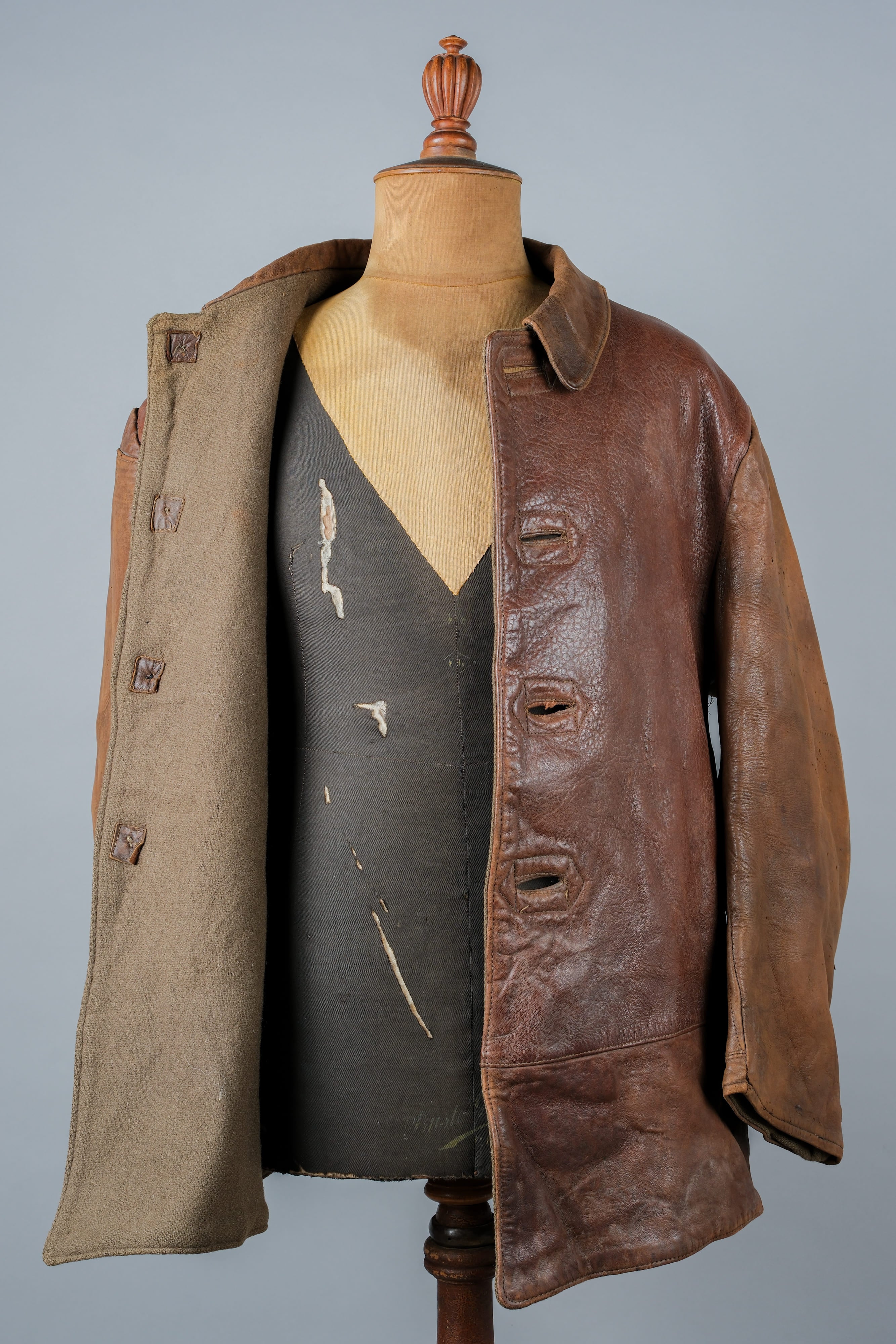 [~ 40 '] 영국 육군 Jerkin Leather Jacket "Modified"