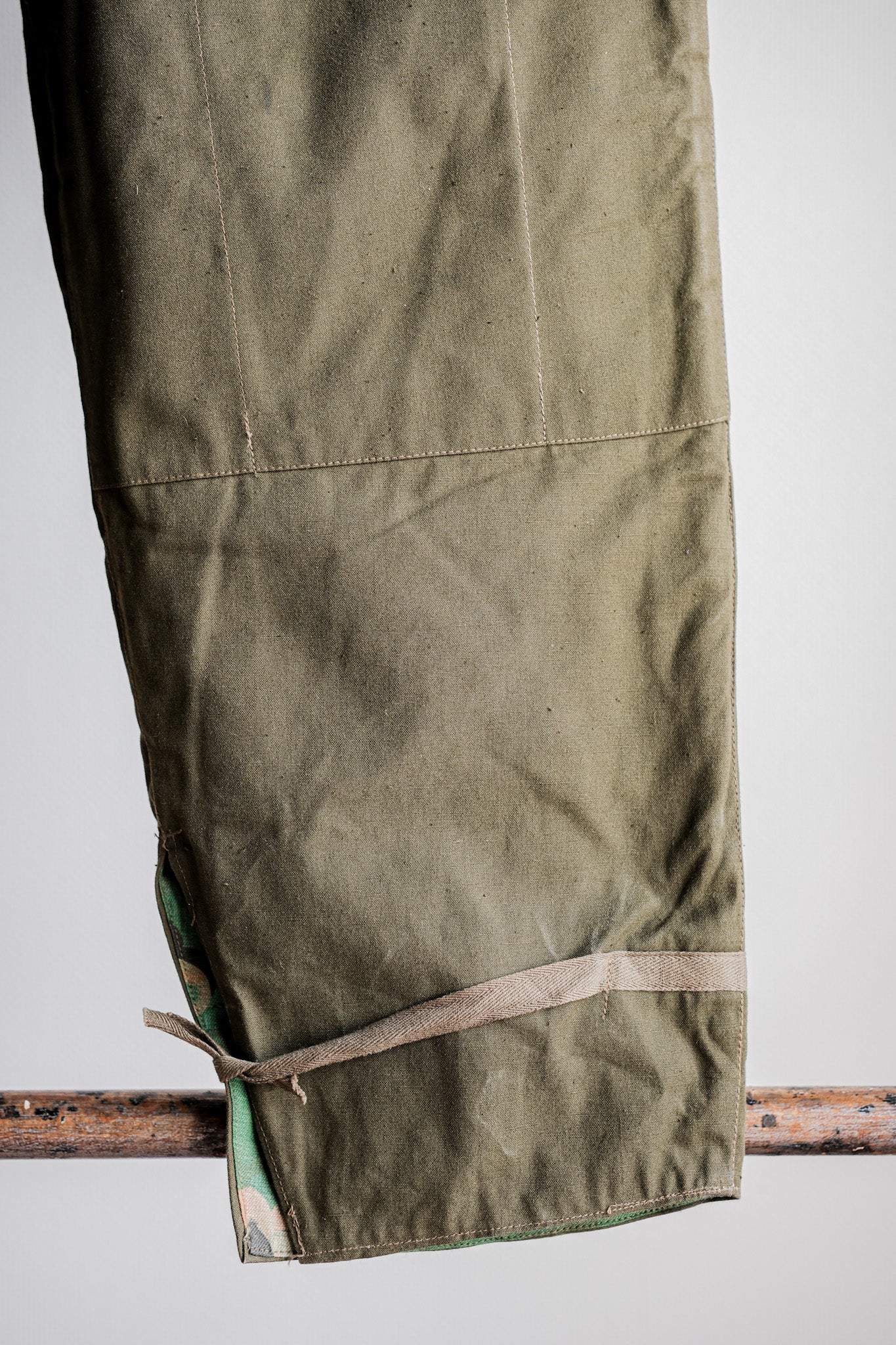 [~ 50's] Czechoslovakian Air Force Dubaky Camouflage Reversible Trousers Size.2b "Dead Stock"
