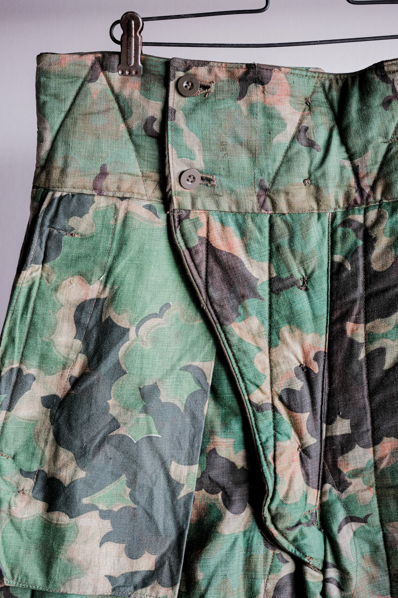 [~ 50 년대] 체코 슬로바키아 공군 Dubaky Camouflage 가역 바지 크기 .2b "Dead Stock"