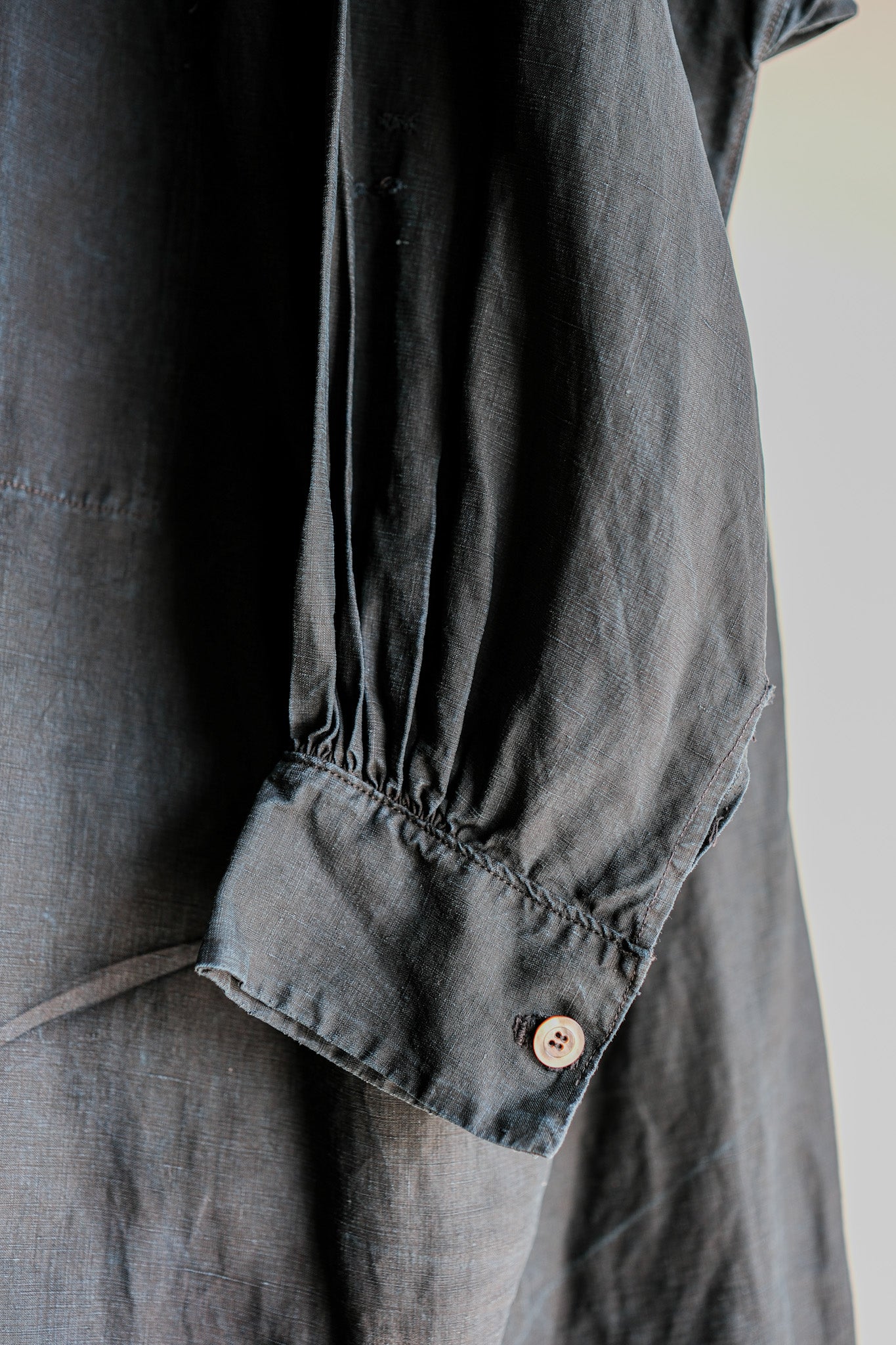 [Early 20th C] French Antique Indigo Linen Smock "BIAUDE"