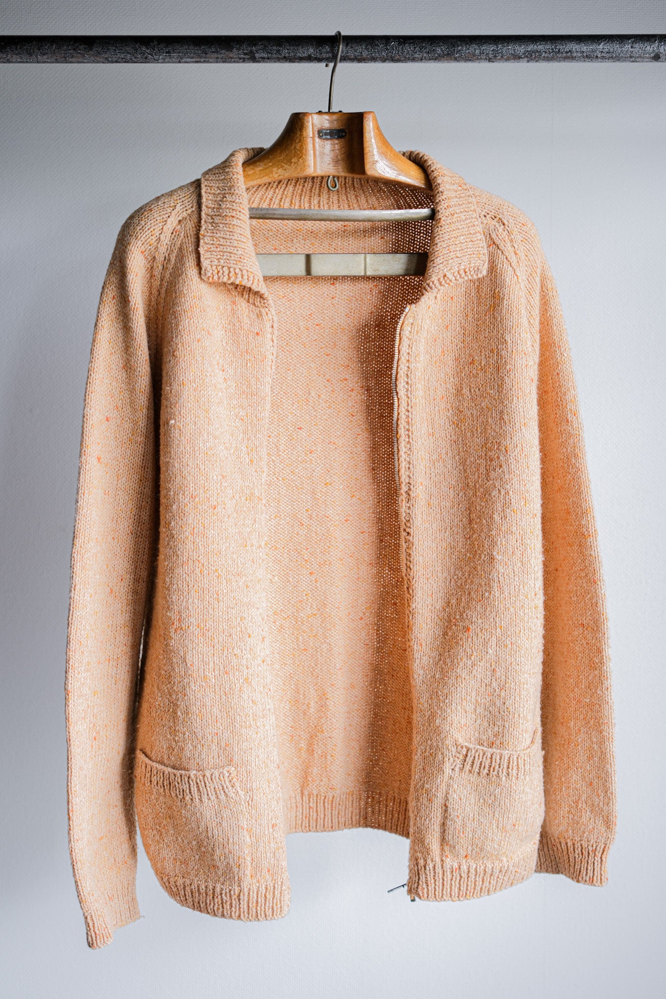 [~ 60's] British Vintage Raglan Sleeve Zip Up Wool Cardigan "Handmade"