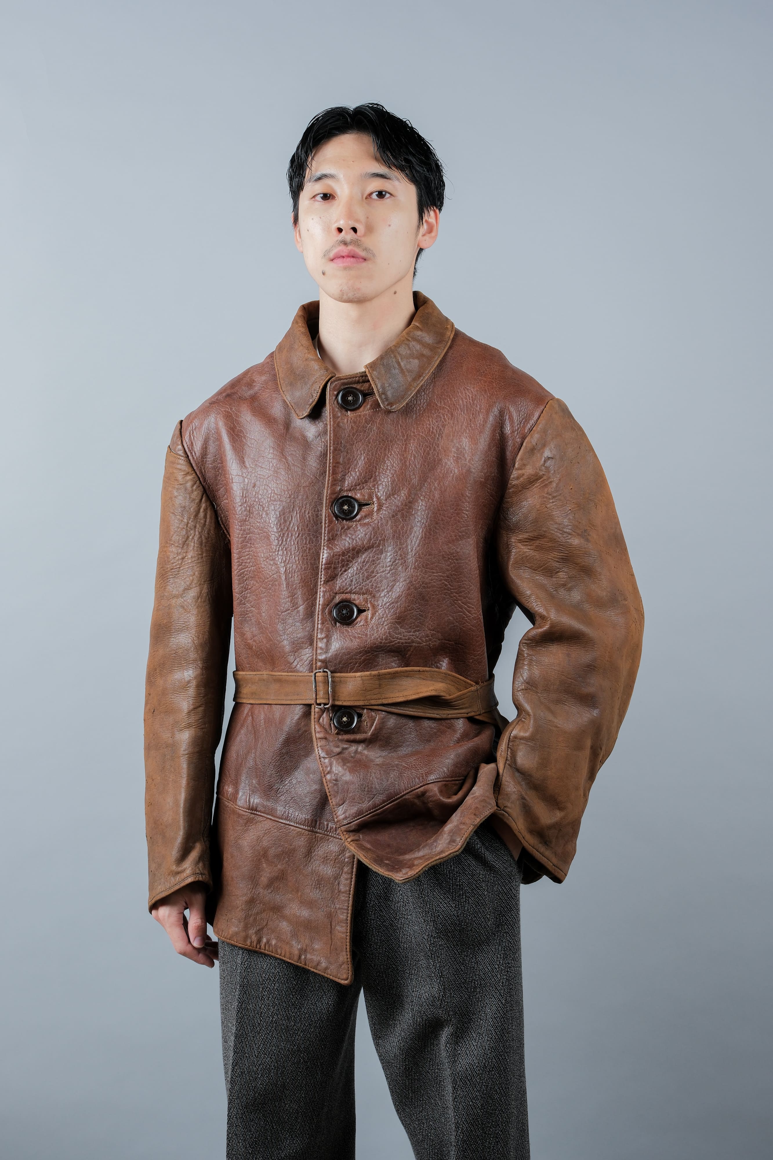 [~ 40 '] 영국 육군 Jerkin Leather Jacket "Modified"