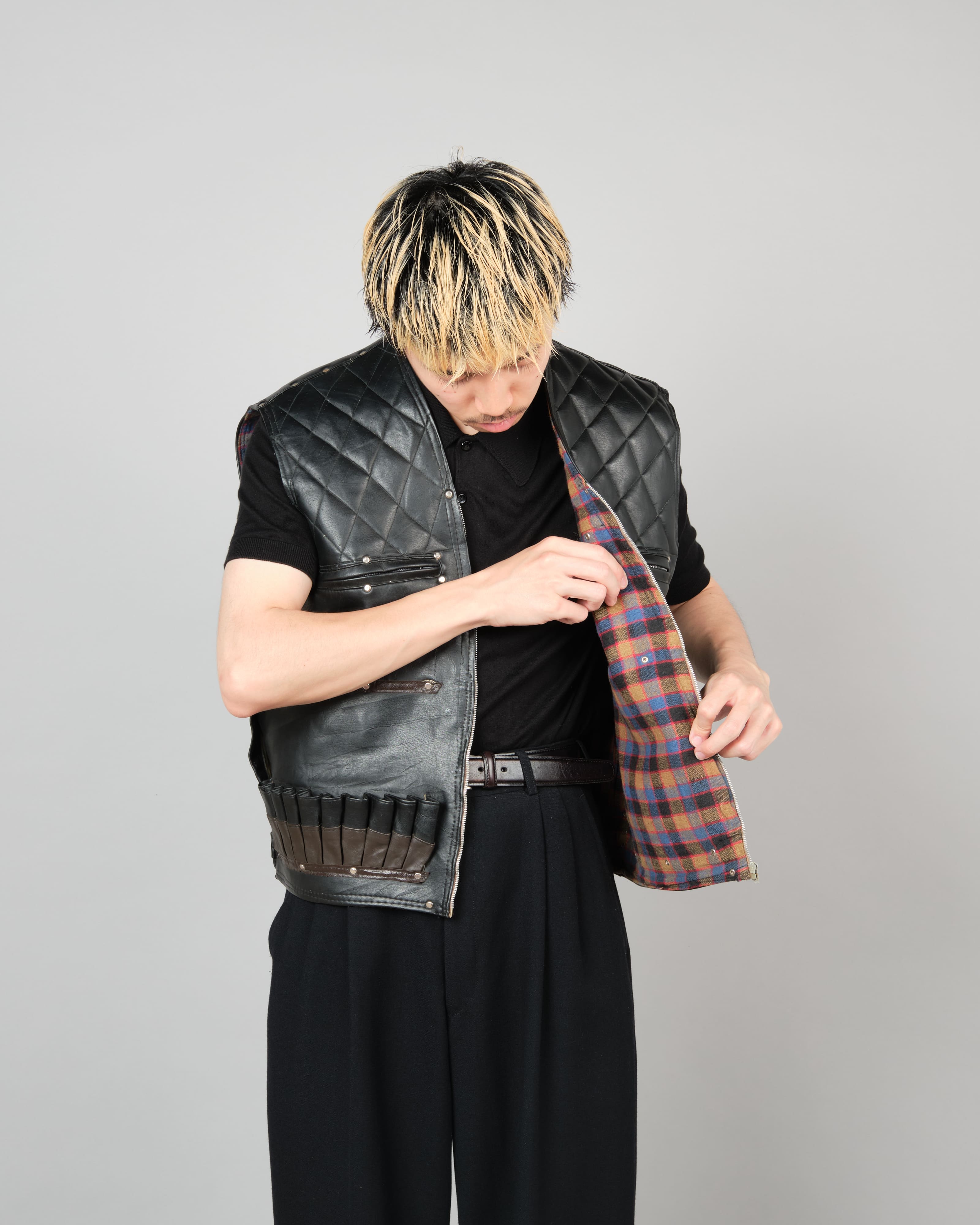 [~60's] Italian Vintage Black Leather Shooting Vest