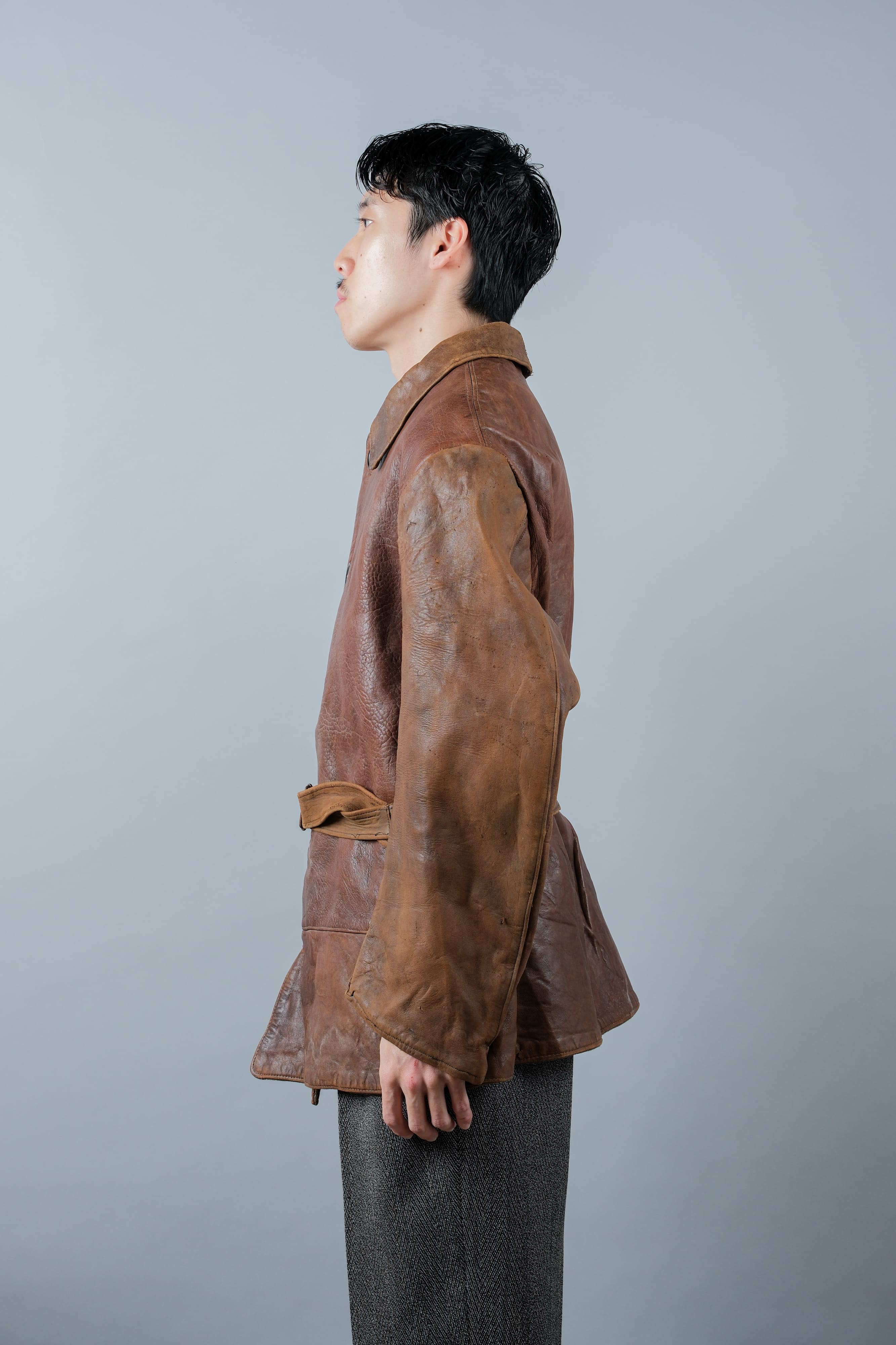 [~ 40 '] 영국 육군 Jerkin Leather Jacket "Modified"