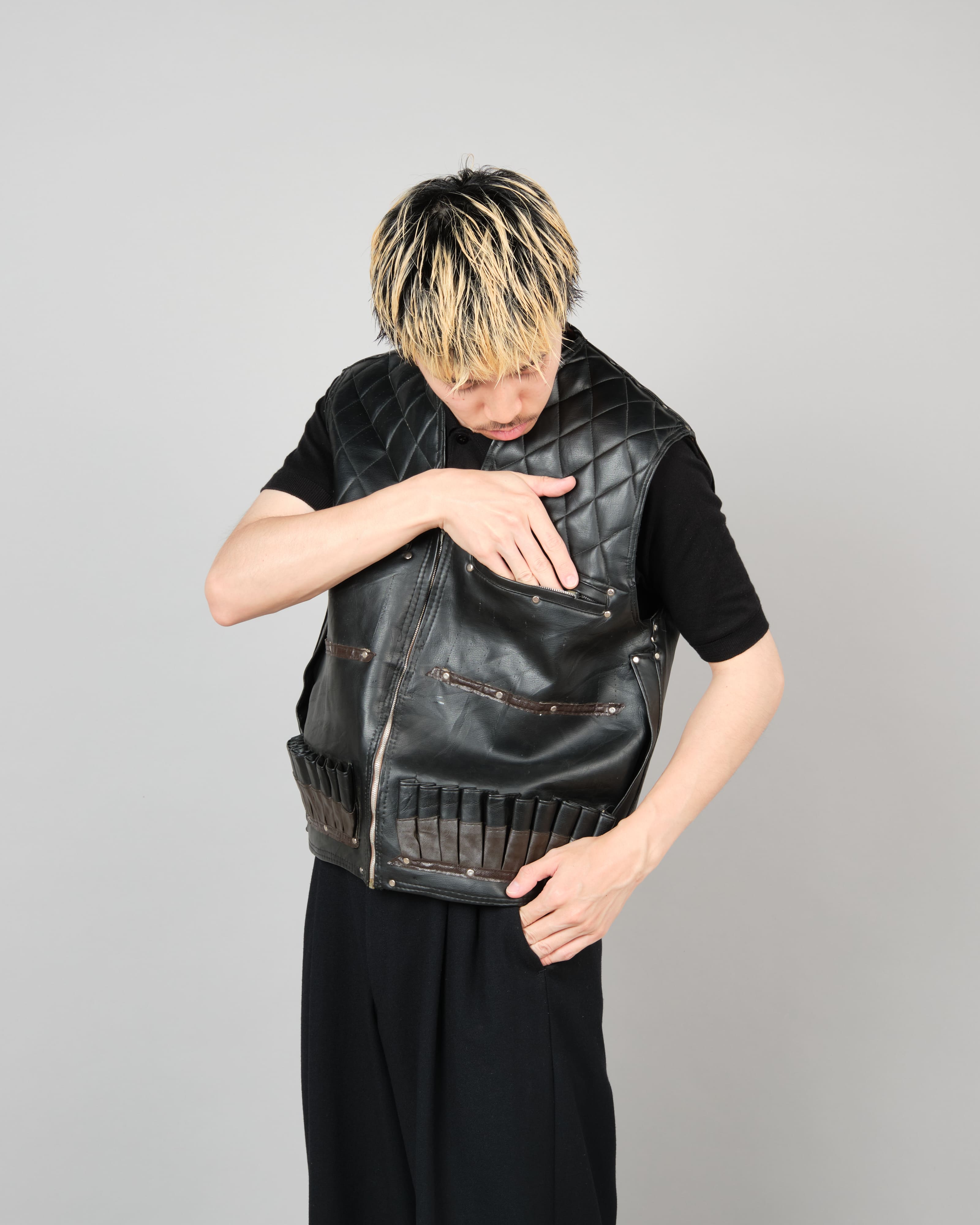 [~60's] Italian Vintage Black Leather Shooting Vest