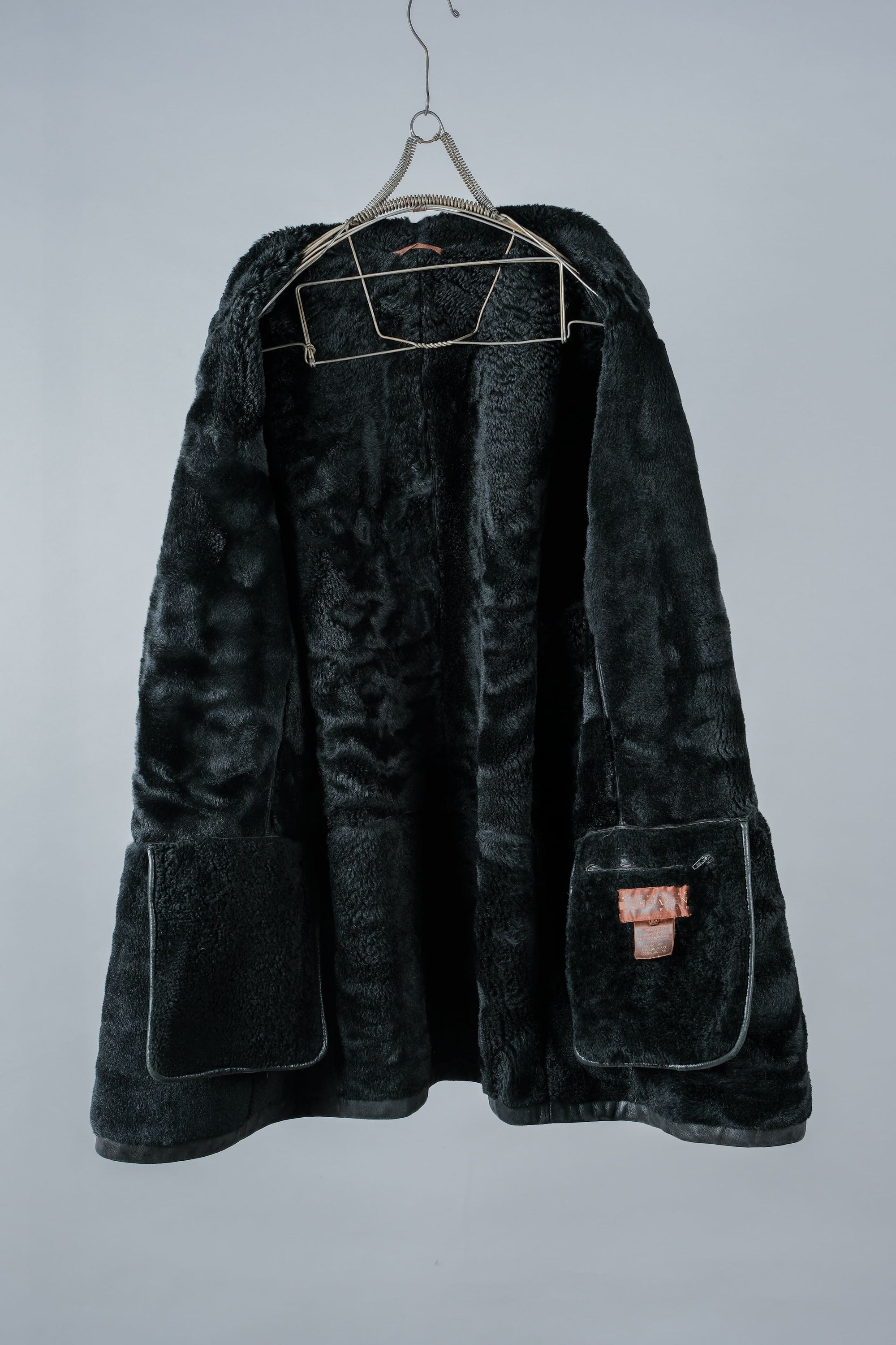 ［~90's］Old SERAPHIN Black Leather Mouton Half Coat Size.54