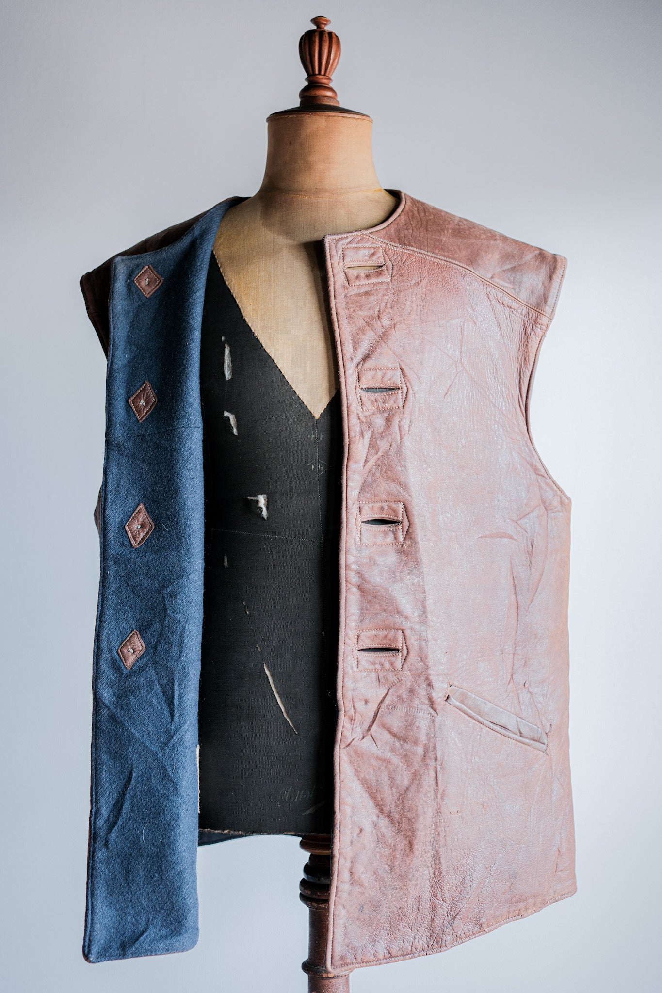［~40's］WWⅡ British Army Jerkin Leather Vest Size.2 "Modified"
