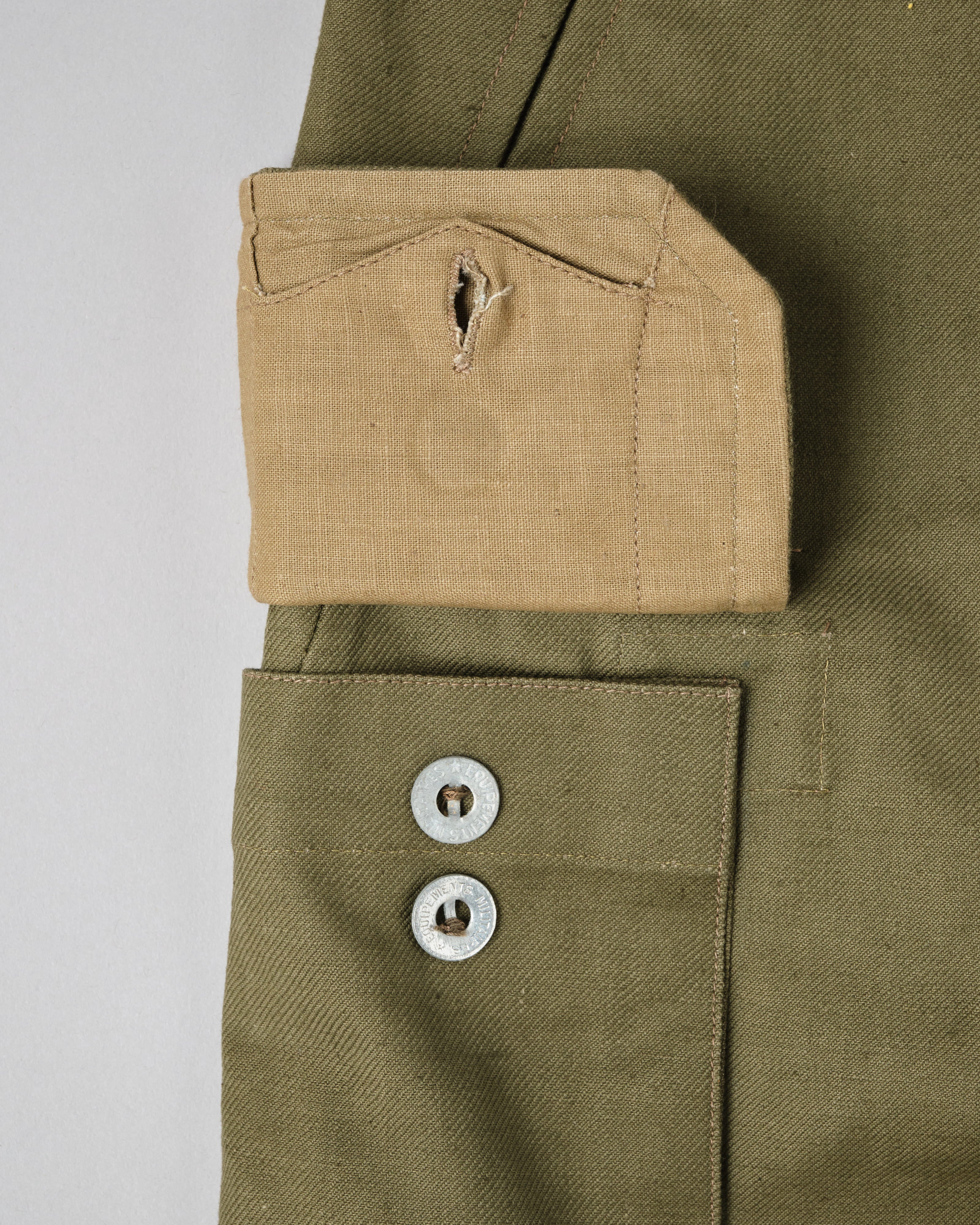 【~40's】French Army M47 Field Trousers With 3 Top Buttons Size.100XC "1st Type" "Dead Stock"