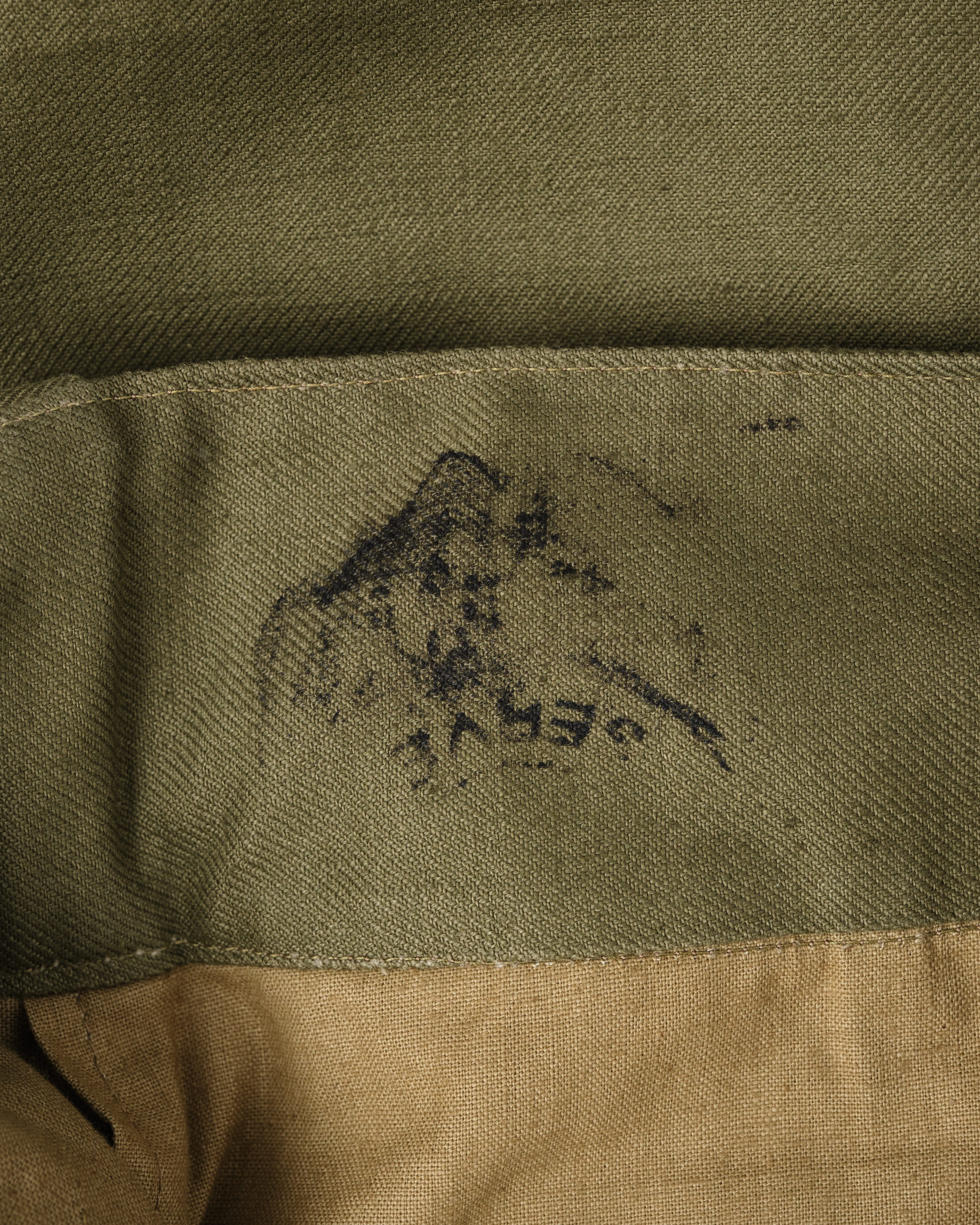 【~40's】French Army M47 Field Trousers With 3 Top Buttons Size.100XC "1st Type" "Dead Stock"