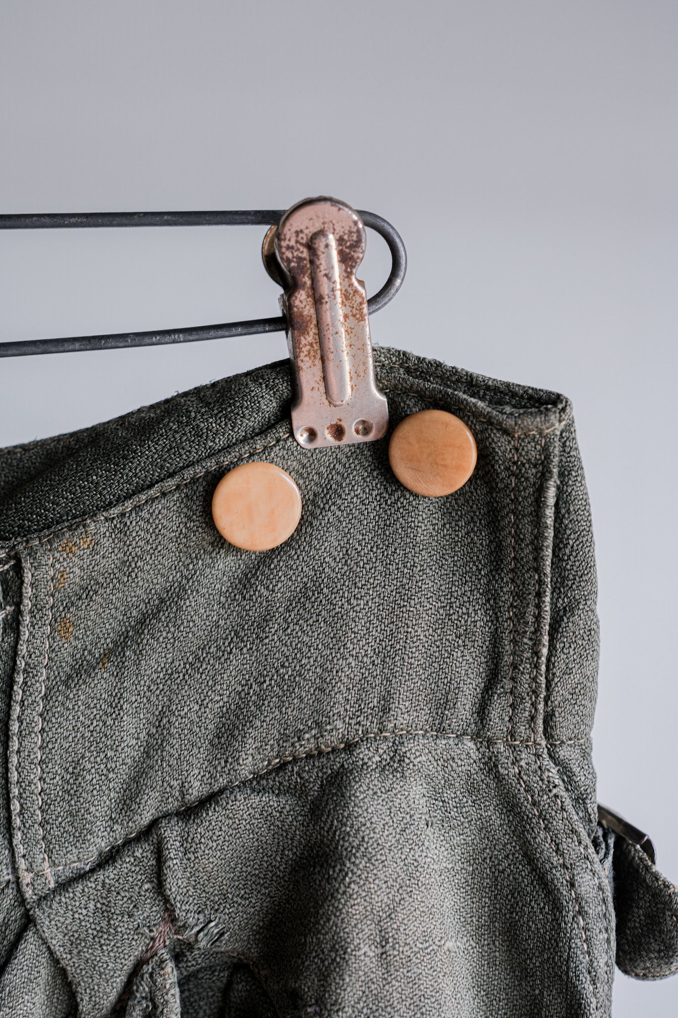 ［~40's］WWⅡ German Army M43 Green Linen Summer Trousers "Unusual Fabric" "Boro" "Wehrmacht"