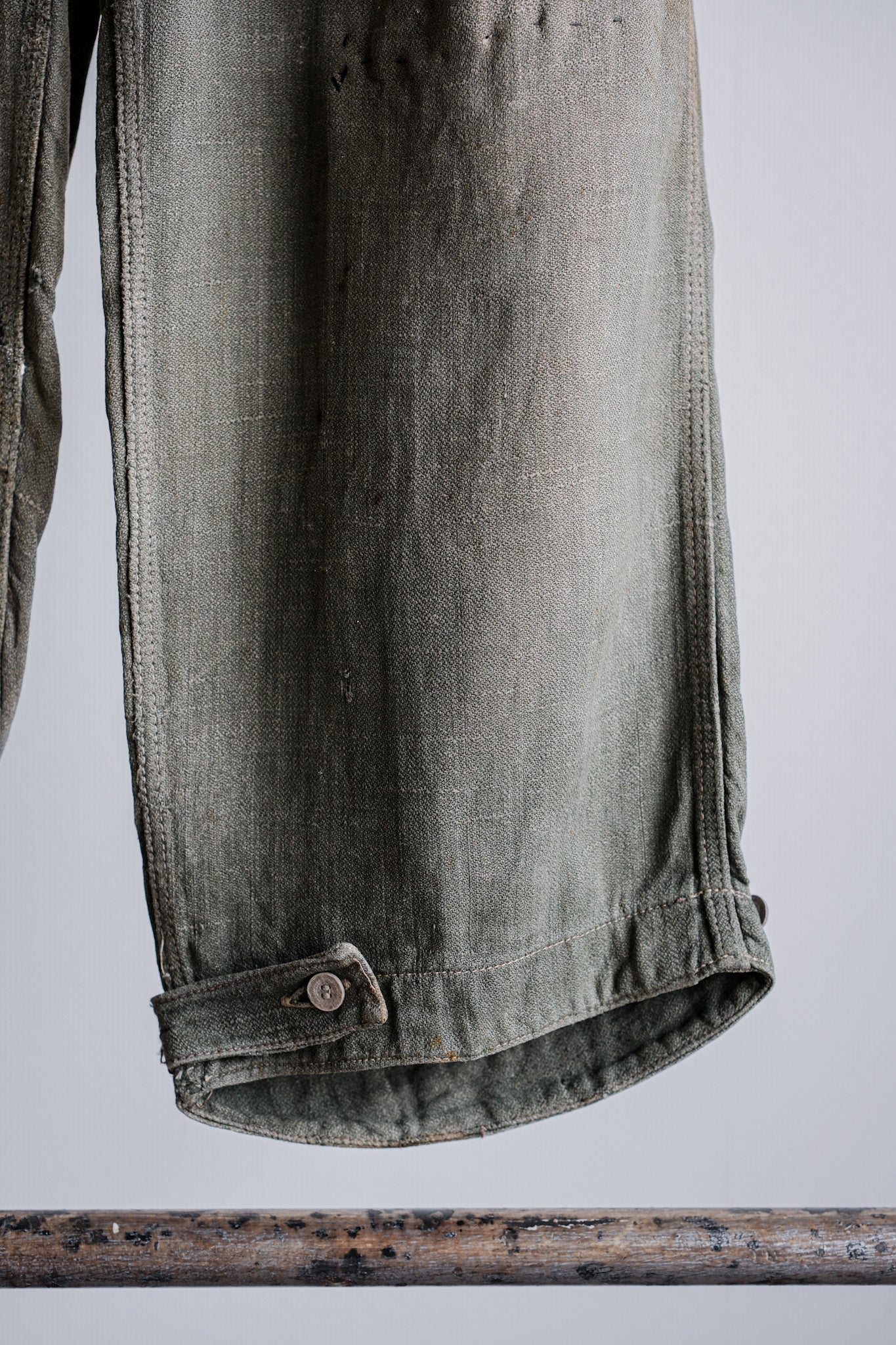 ［~40's］WWⅡ German Army M43 Green Linen Summer Trousers "Unusual Fabric" "Boro" "Wehrmacht"
