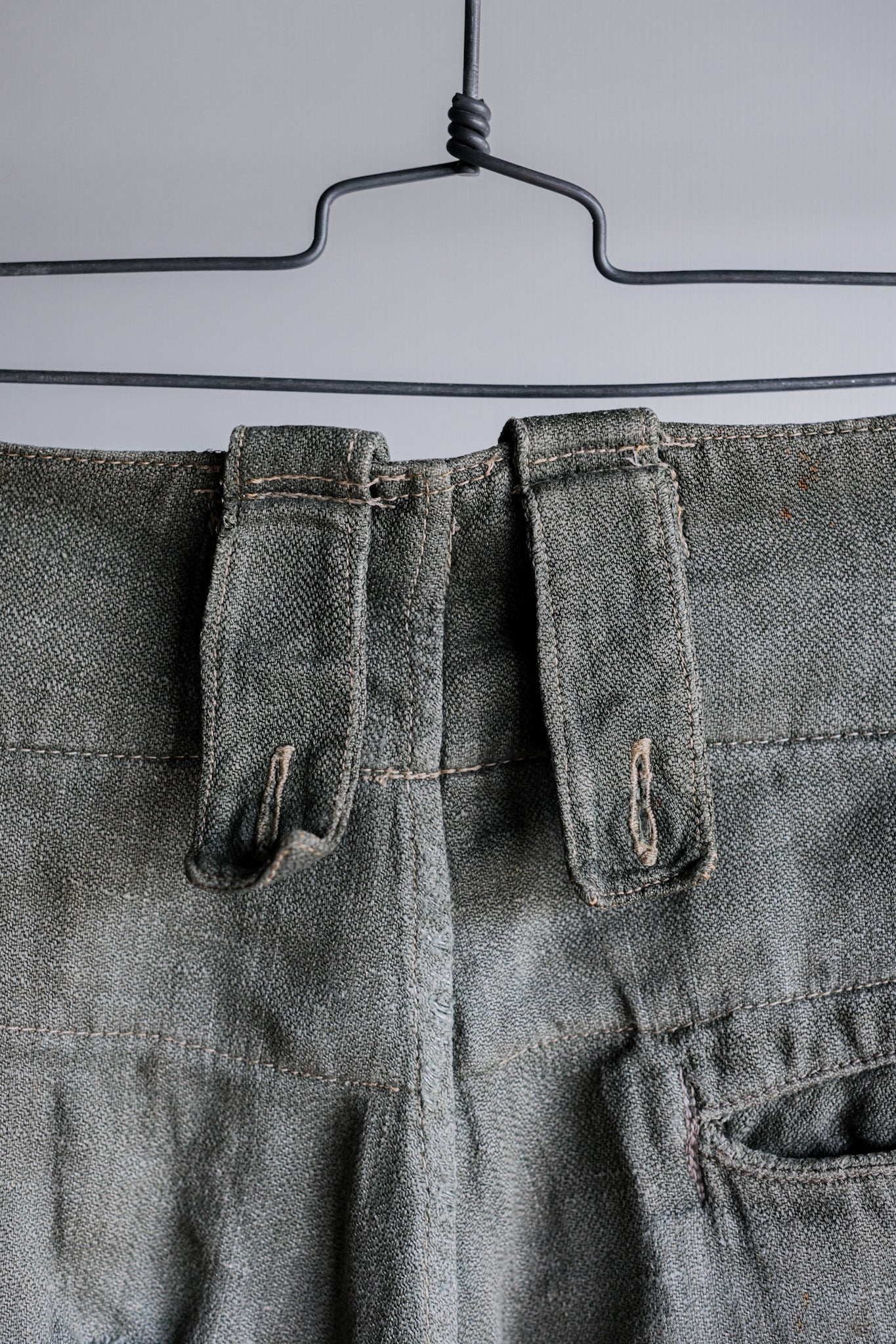 ［~40's］WWⅡ German Army M43 Green Linen Summer Trousers "Unusual Fabric" "Boro" "Wehrmacht"