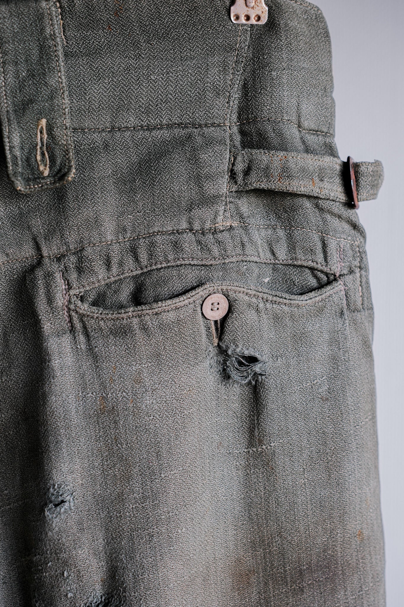 ［~40's］WWⅡ German Army M43 Green Linen Summer Trousers "Unusual Fabric" "Boro" "Wehrmacht"