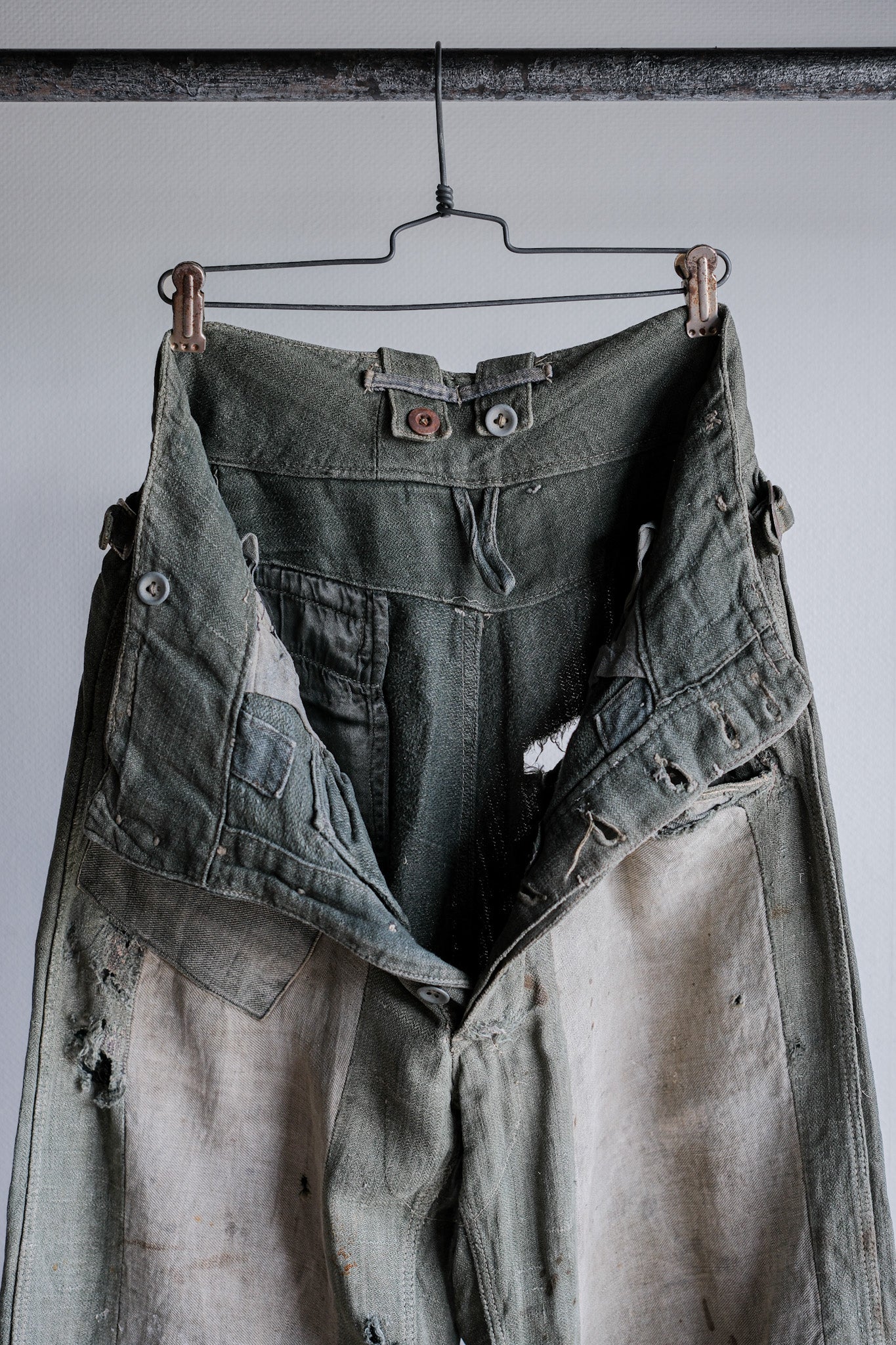 ［~40's］WWⅡ German Army M43 Green Linen Summer Trousers "Unusual Fabric" "Boro" "Wehrmacht"