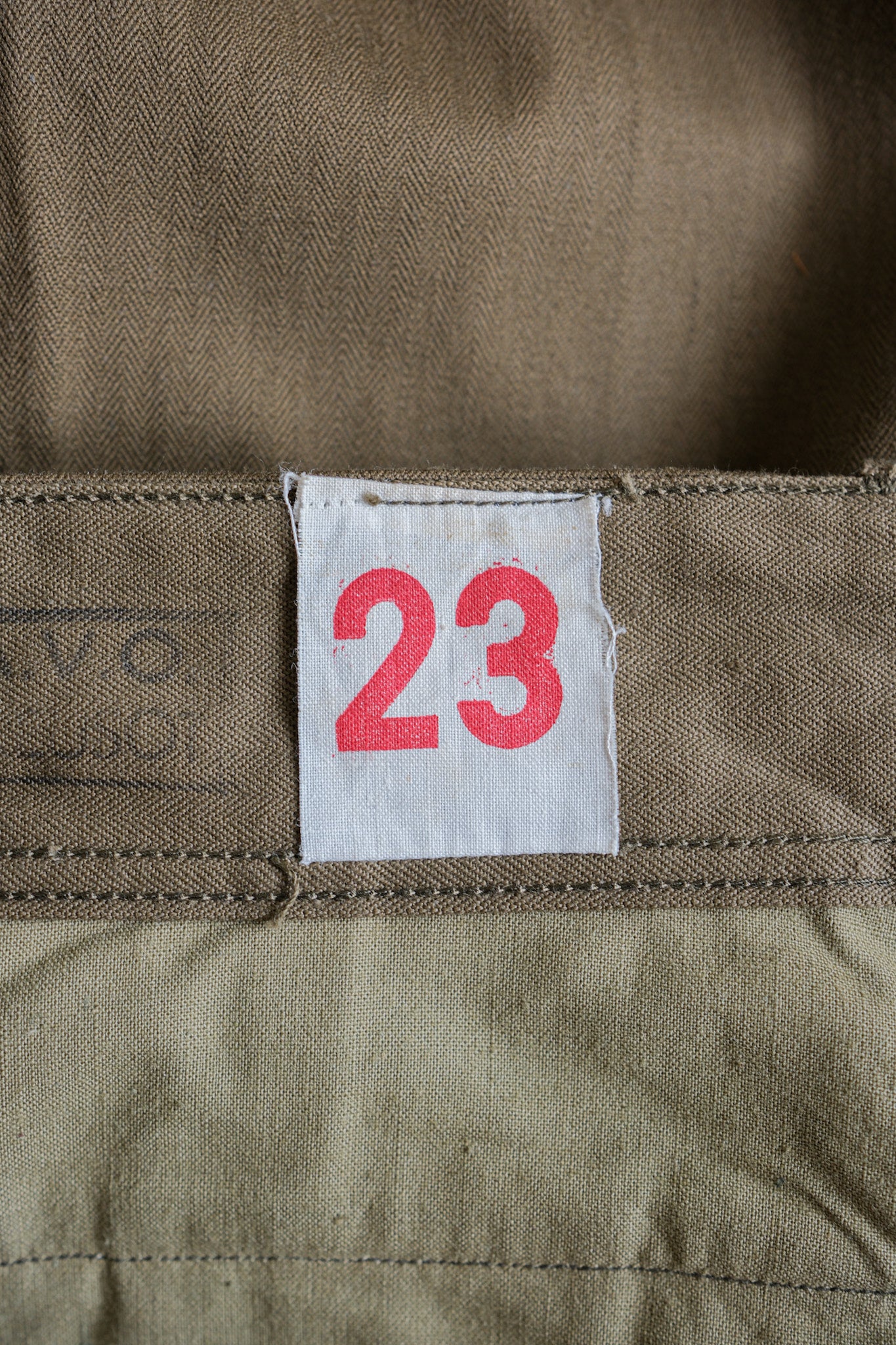 [~ 60's] Taille des pantalons de terrain de l'armée française M47.23 "Stock mort"