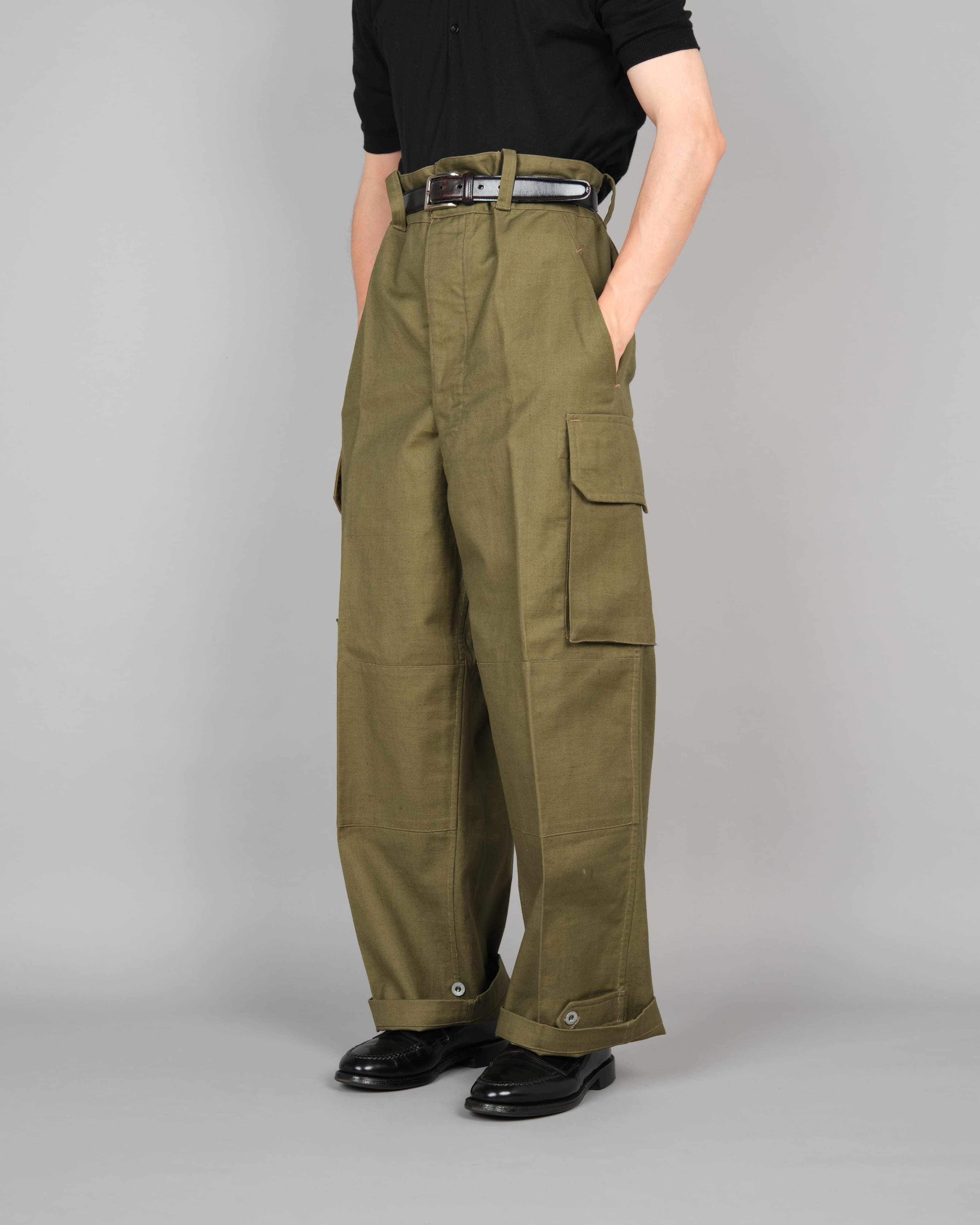 【~40's】French Army M47 Field Trousers With 3 Top Buttons Size.100XC "1st Type" "Dead Stock"